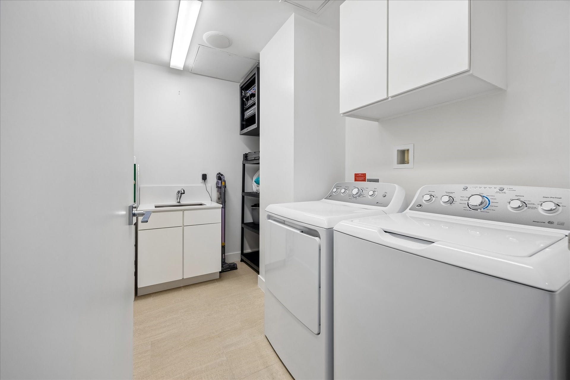 3433 Westheimer Road, #804, Houston, TX 77027
