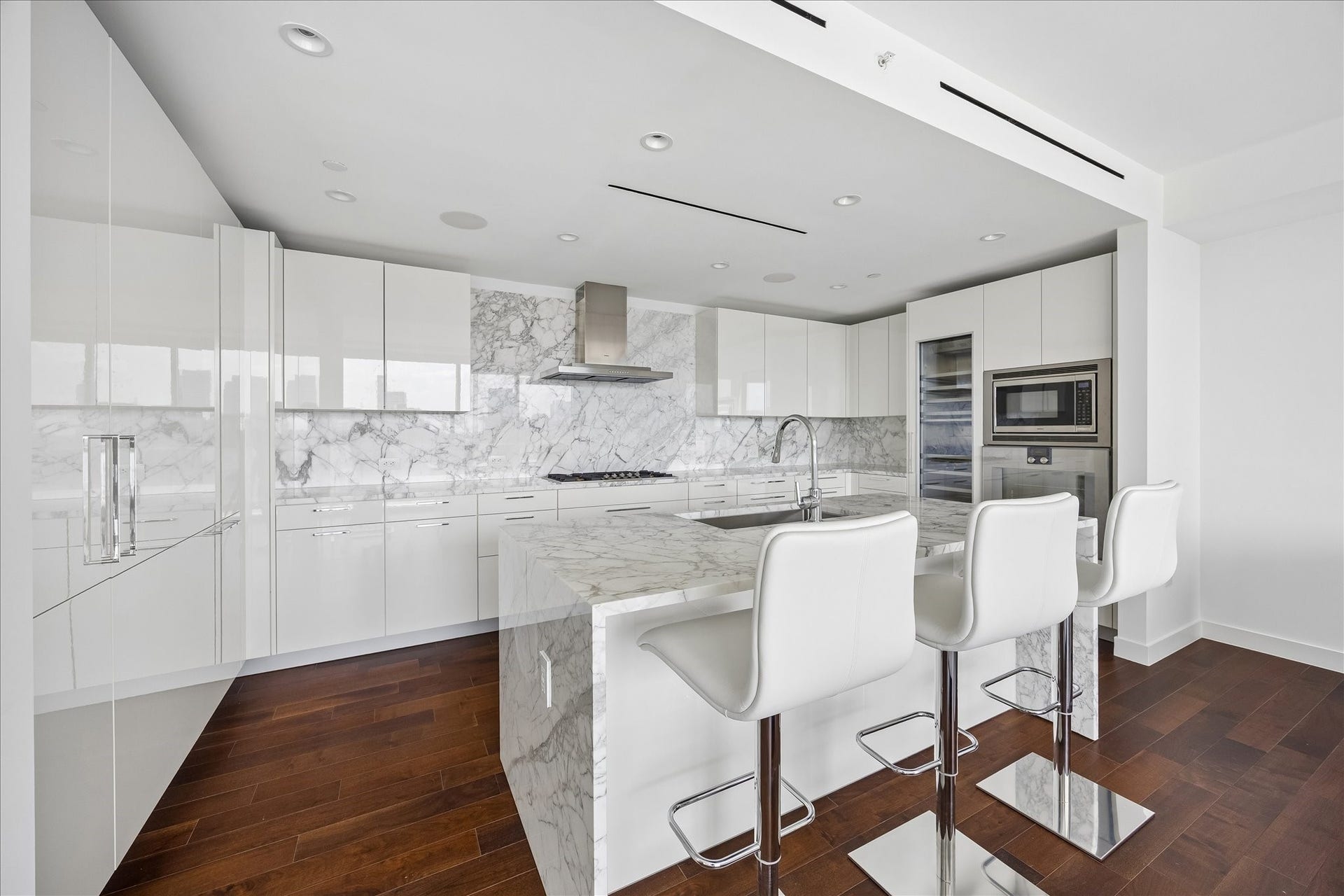 3433 Westheimer Road, #804, Houston, TX 77027
