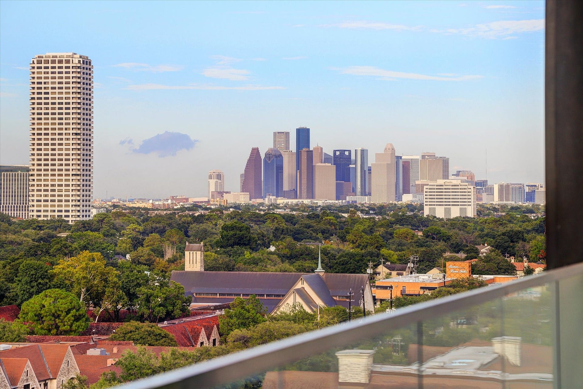3433 Westheimer Road, #804, Houston, TX 77027