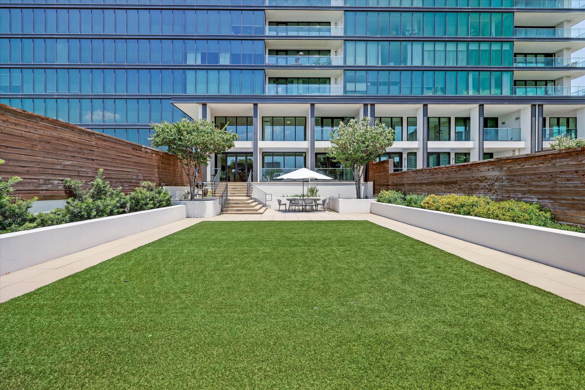 3433 Westheimer Road, #804, Houston, TX 77027