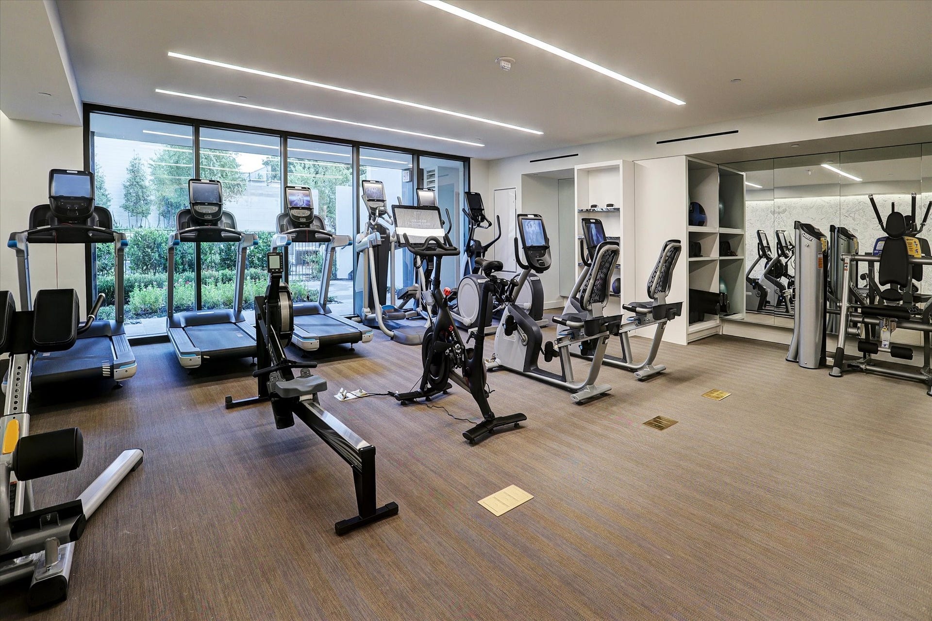 3433 Westheimer Road, #804, Houston, TX 77027