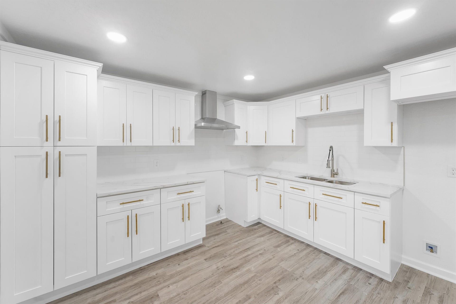 1509 Stanton Drive, Alvin, TX 77511