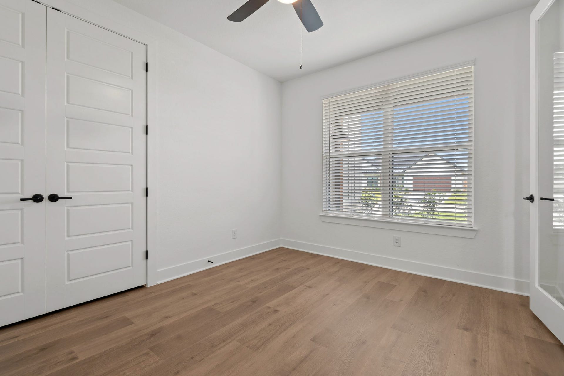 5608 Marigold Mile Drive, Magnolia, TX 77354 5608 Marigold Mile Drive, Magnolia, TX 77354