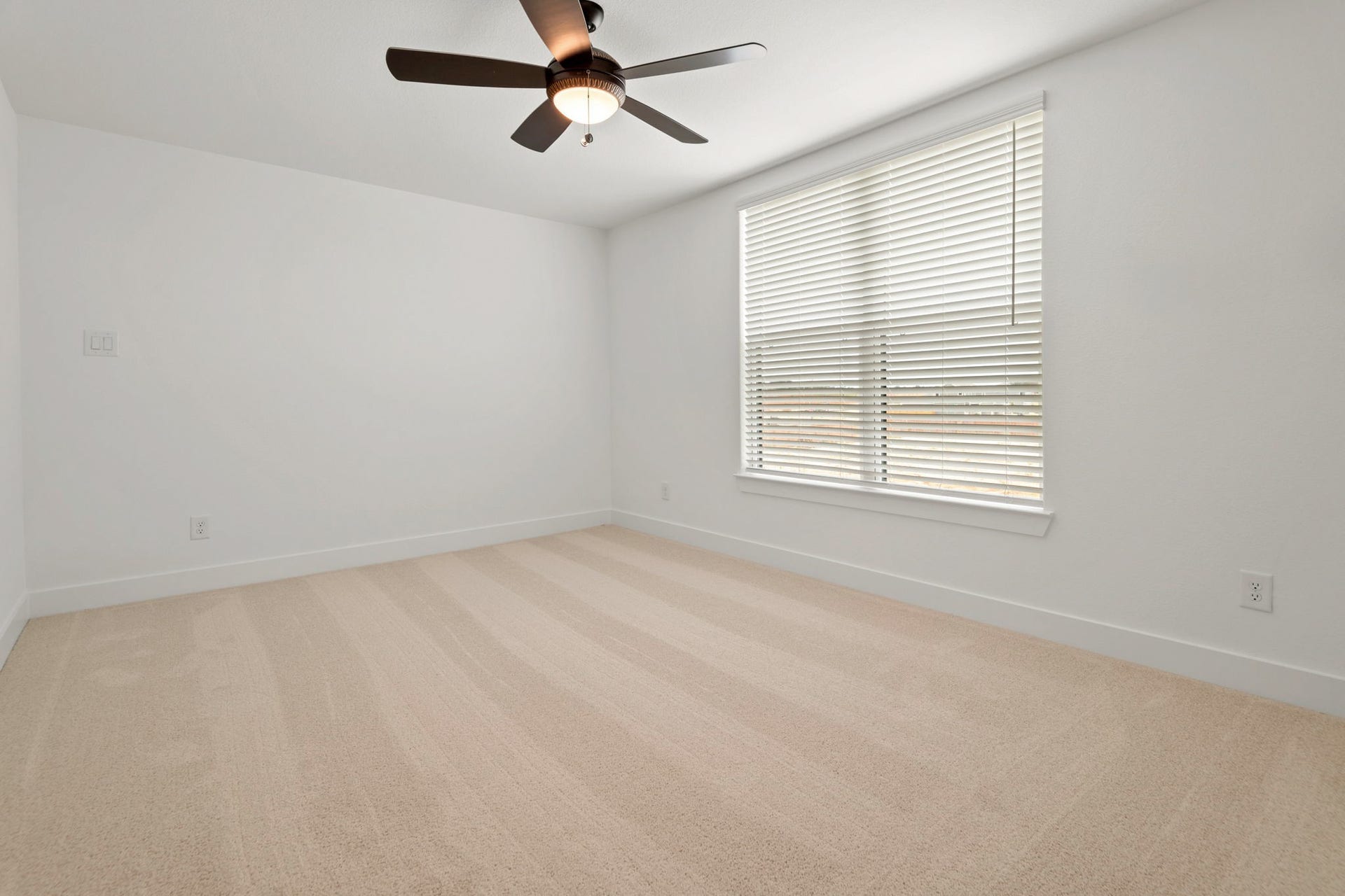 5608 Marigold Mile Drive, Magnolia, TX 77354 5608 Marigold Mile Drive, Magnolia, TX 77354