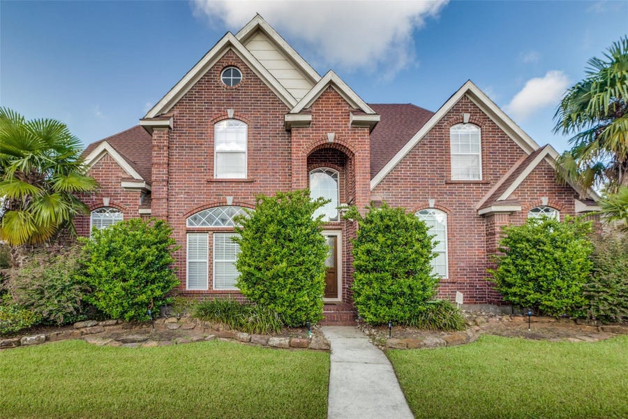 Property photo for 4431 Green Tee Drive, Baytown, TX
