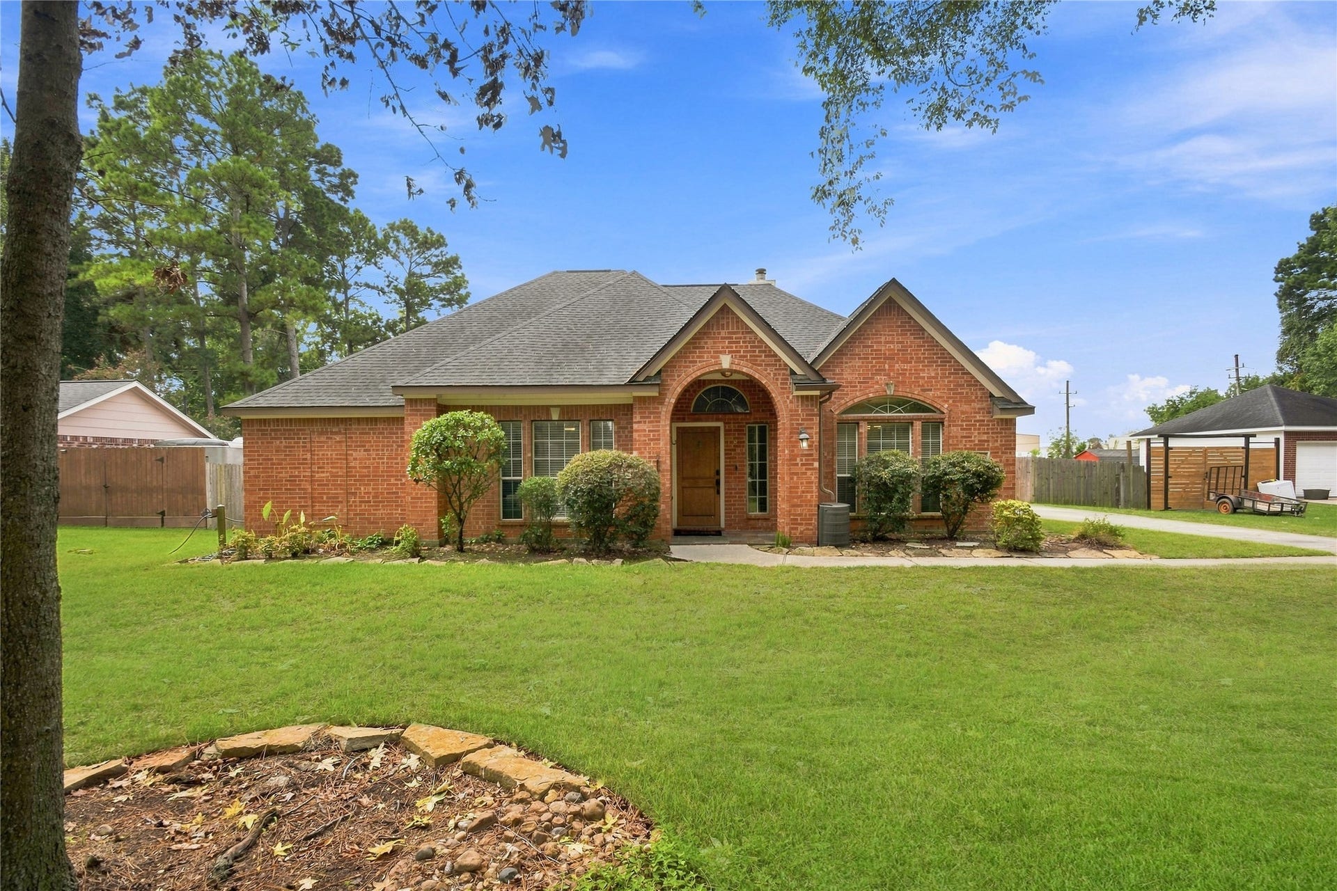 5419 Teakwood Lane, Magnolia, TX 77354 5419 Teakwood Lane, Magnolia, TX 77354