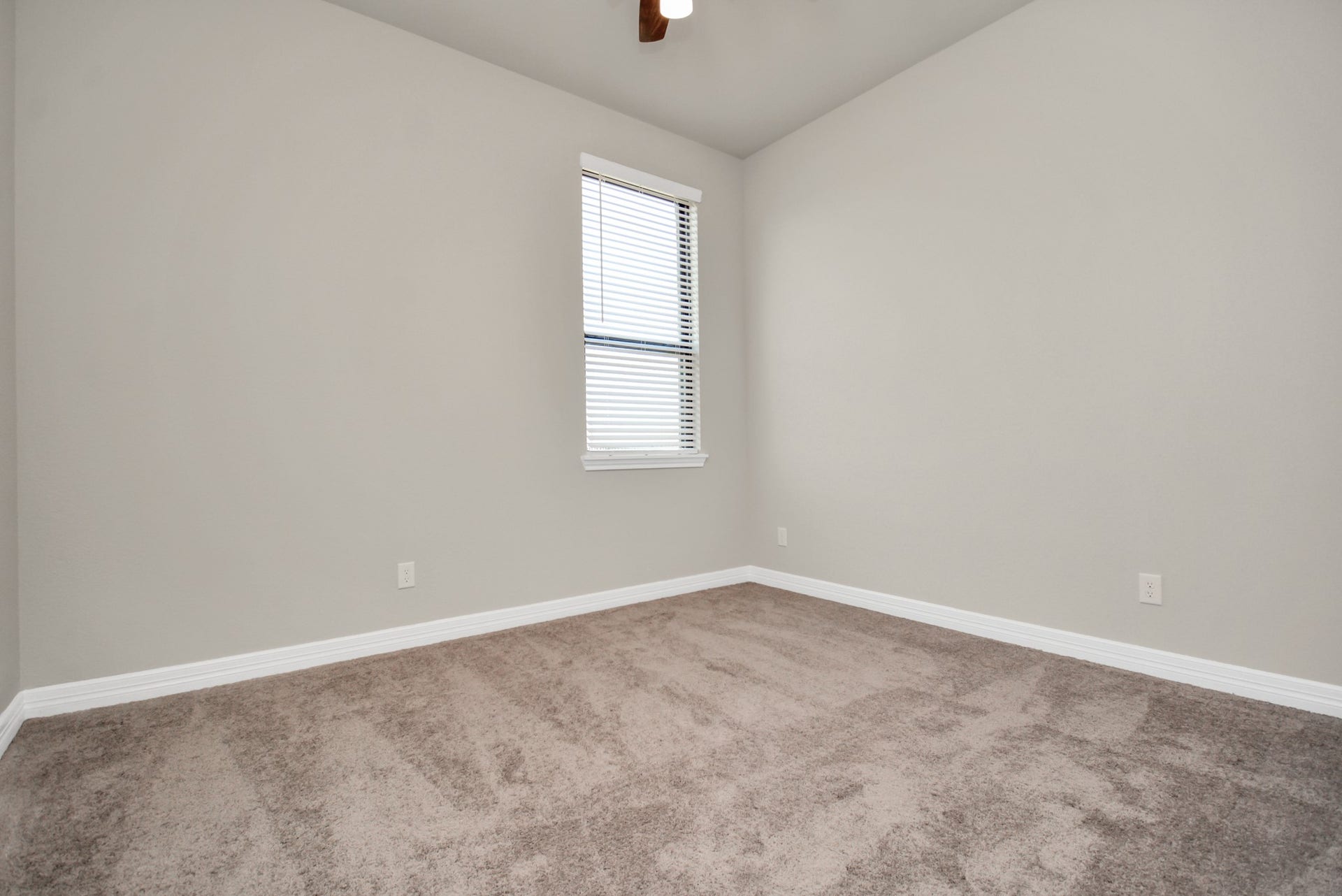 4710 Austin Landing, Fresno, TX 77545 4710 Austin Landing, Fresno, TX 77545