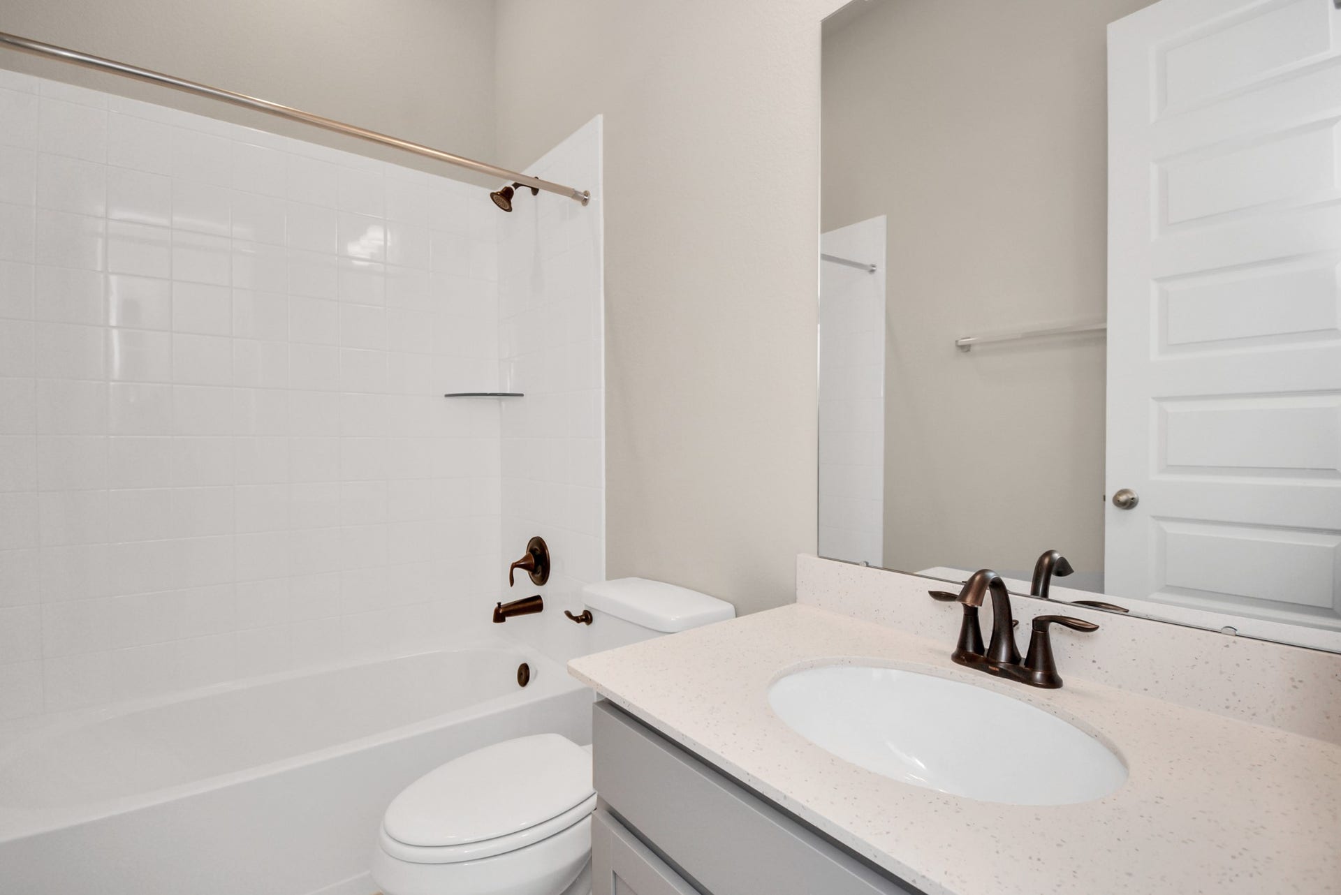 4710 Austin Landing, Fresno, TX 77545 4710 Austin Landing, Fresno, TX 77545