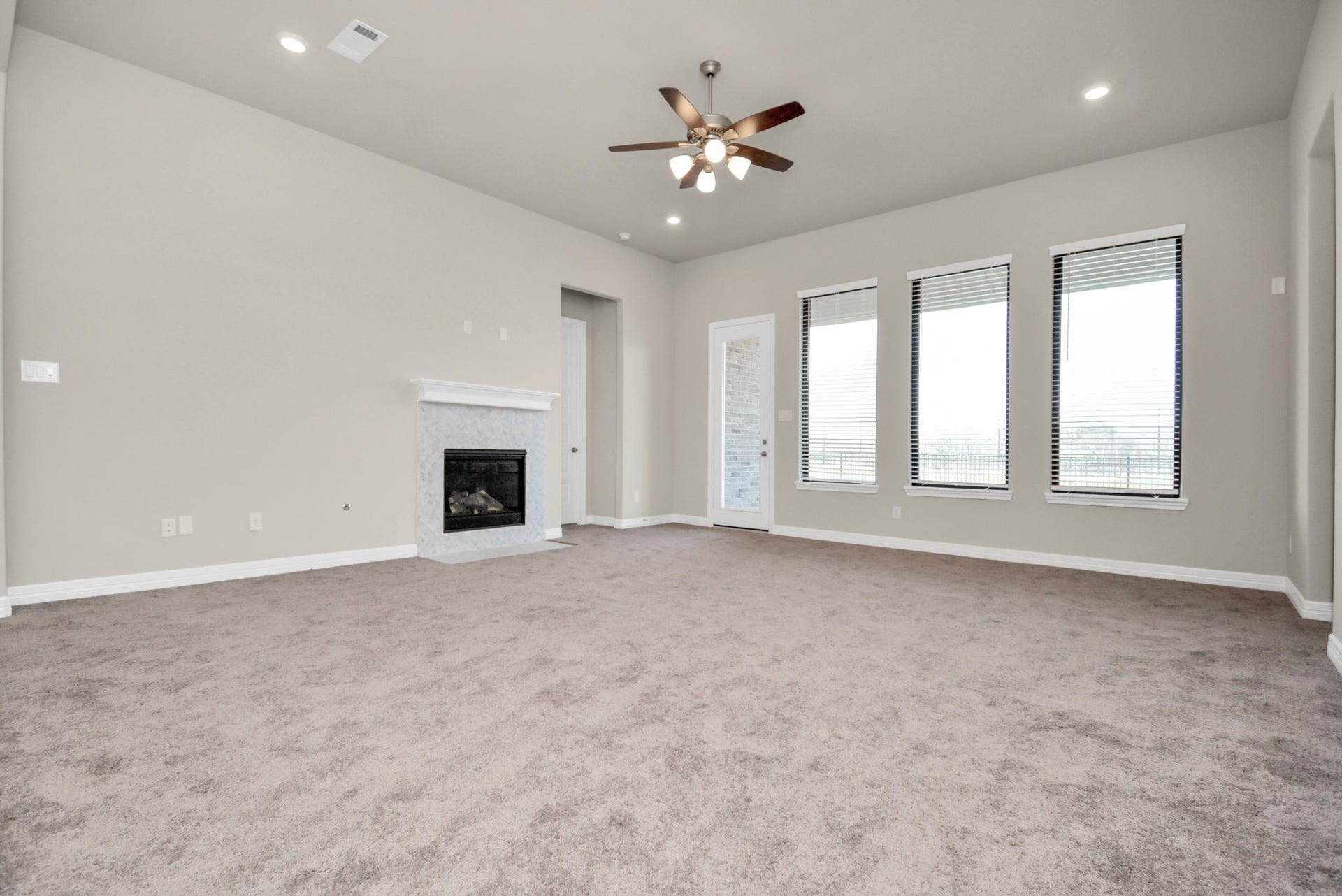 4710 Austin Landing, Fresno, TX 77545 4710 Austin Landing, Fresno, TX 77545