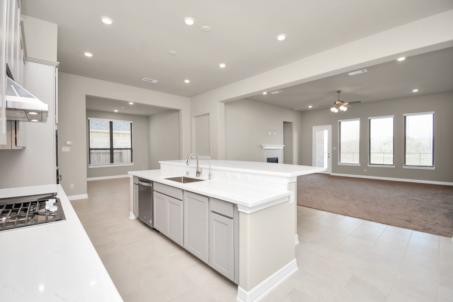 4710 Austin Landing, Fresno, TX 77545 4710 Austin Landing, Fresno, TX 77545