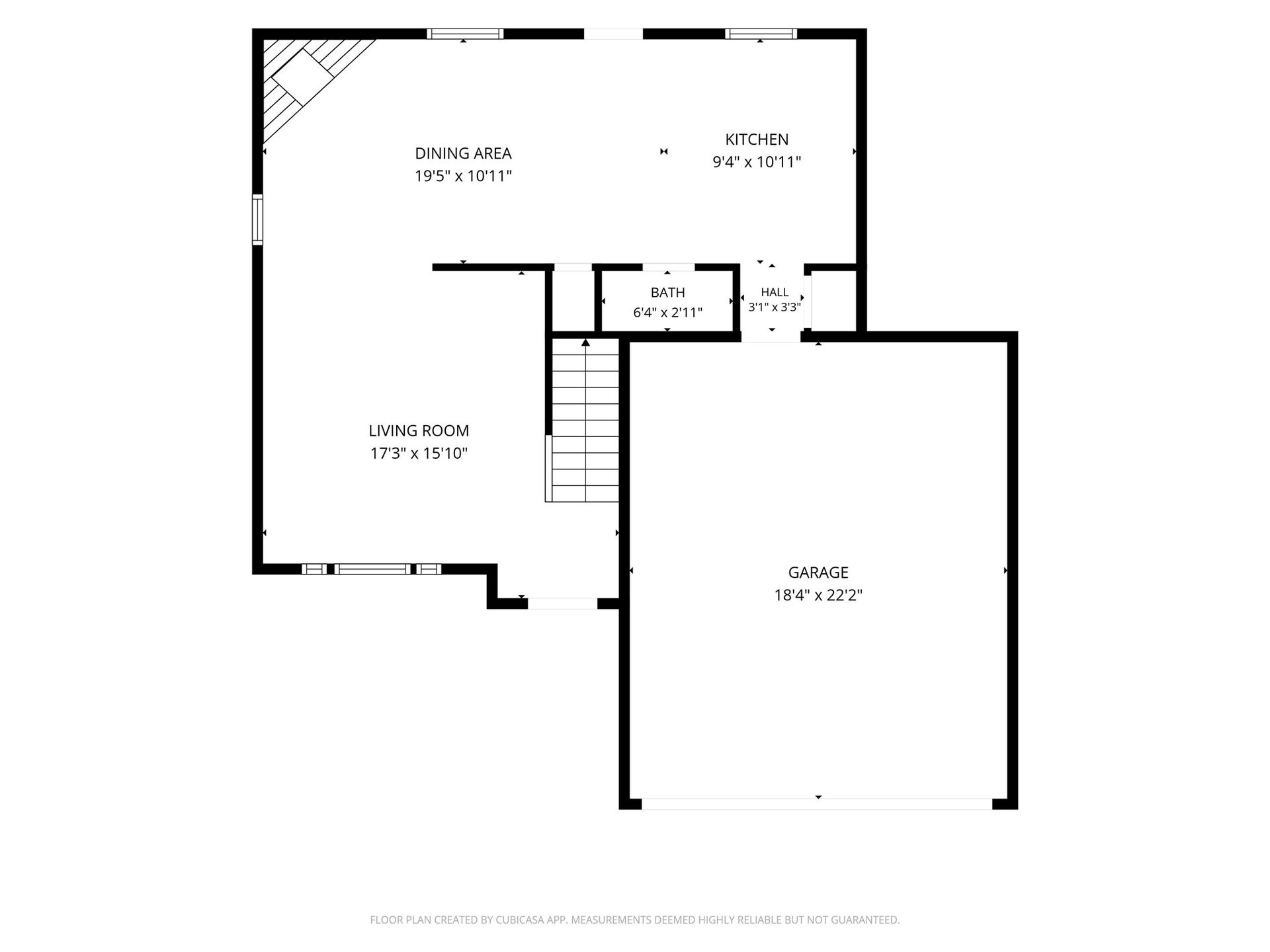 5800 Winding Brook Drive, Dickinson, TX 77539 Spacious main floor layout features a large living room, a dining area, a cozy kitchen, a convenient half bath, and a generous garage.