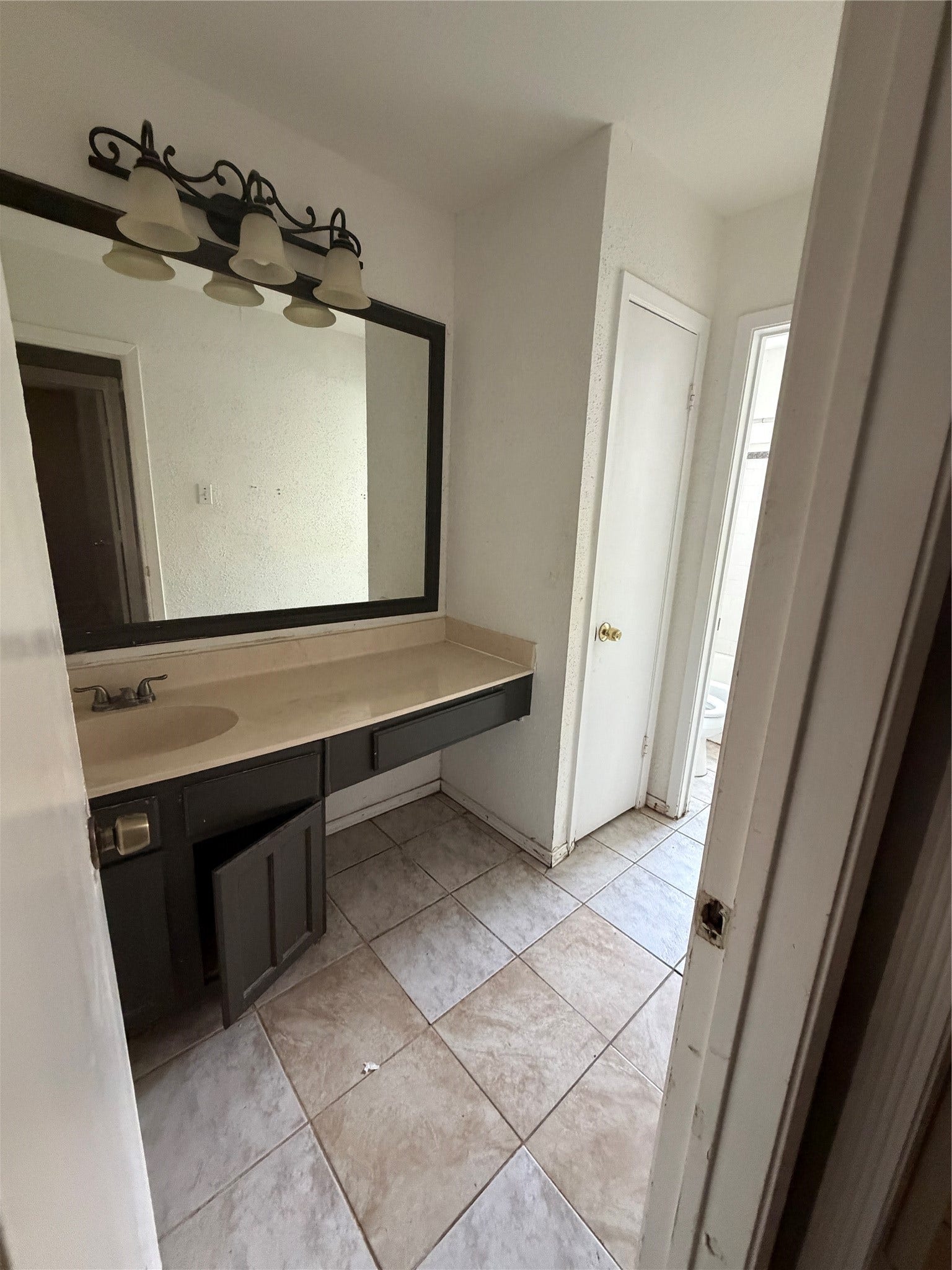 6918 Renfro Drive, Richmond, TX 77469