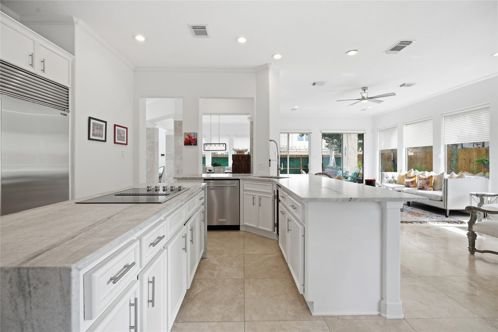 320 Harborside Circle, Kemah, TX 77565 320 Harborside Circle, Kemah, TX 77565