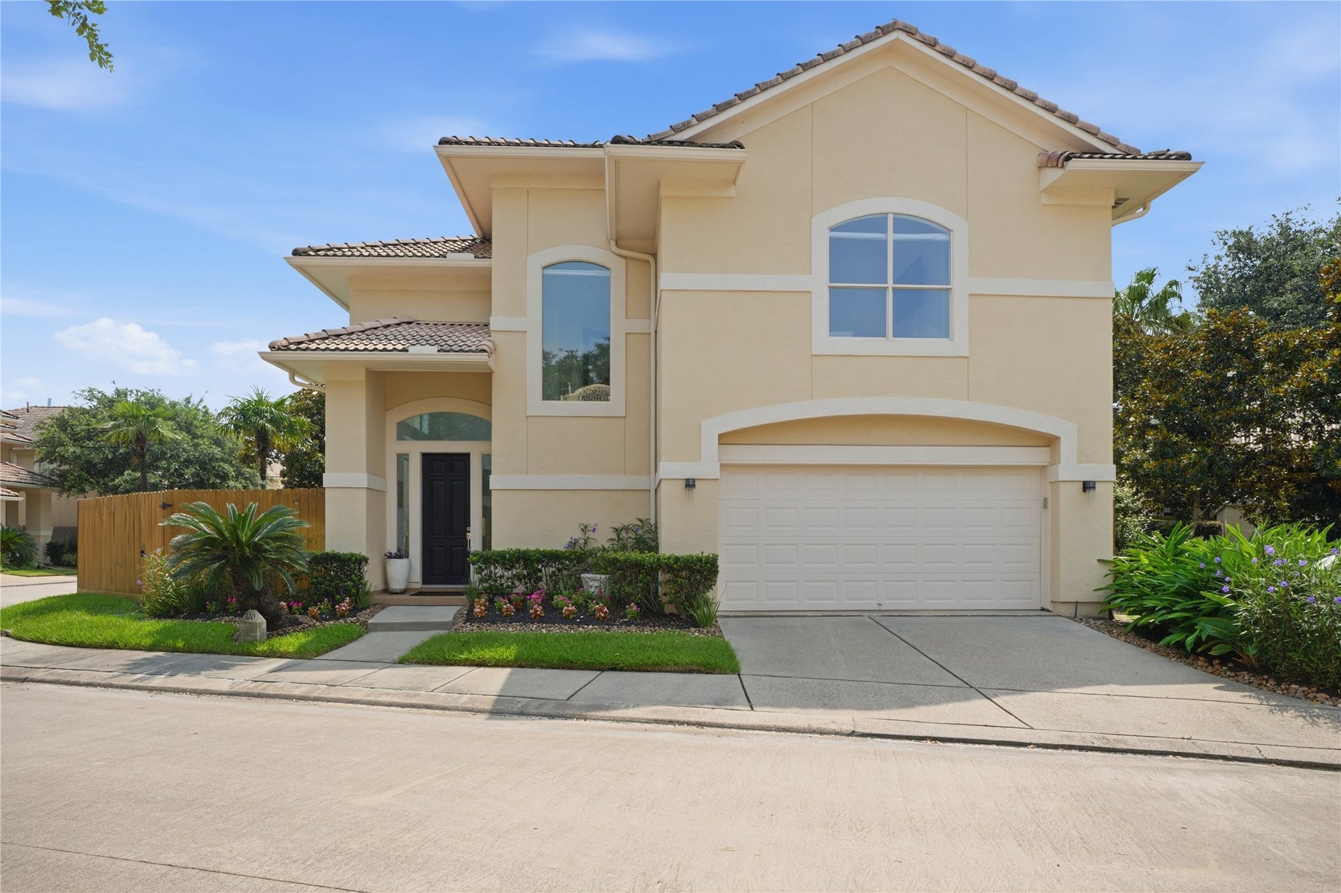 320 Harborside Circle, Kemah, TX 77565 320 Harborside Circle, Kemah, TX 77565