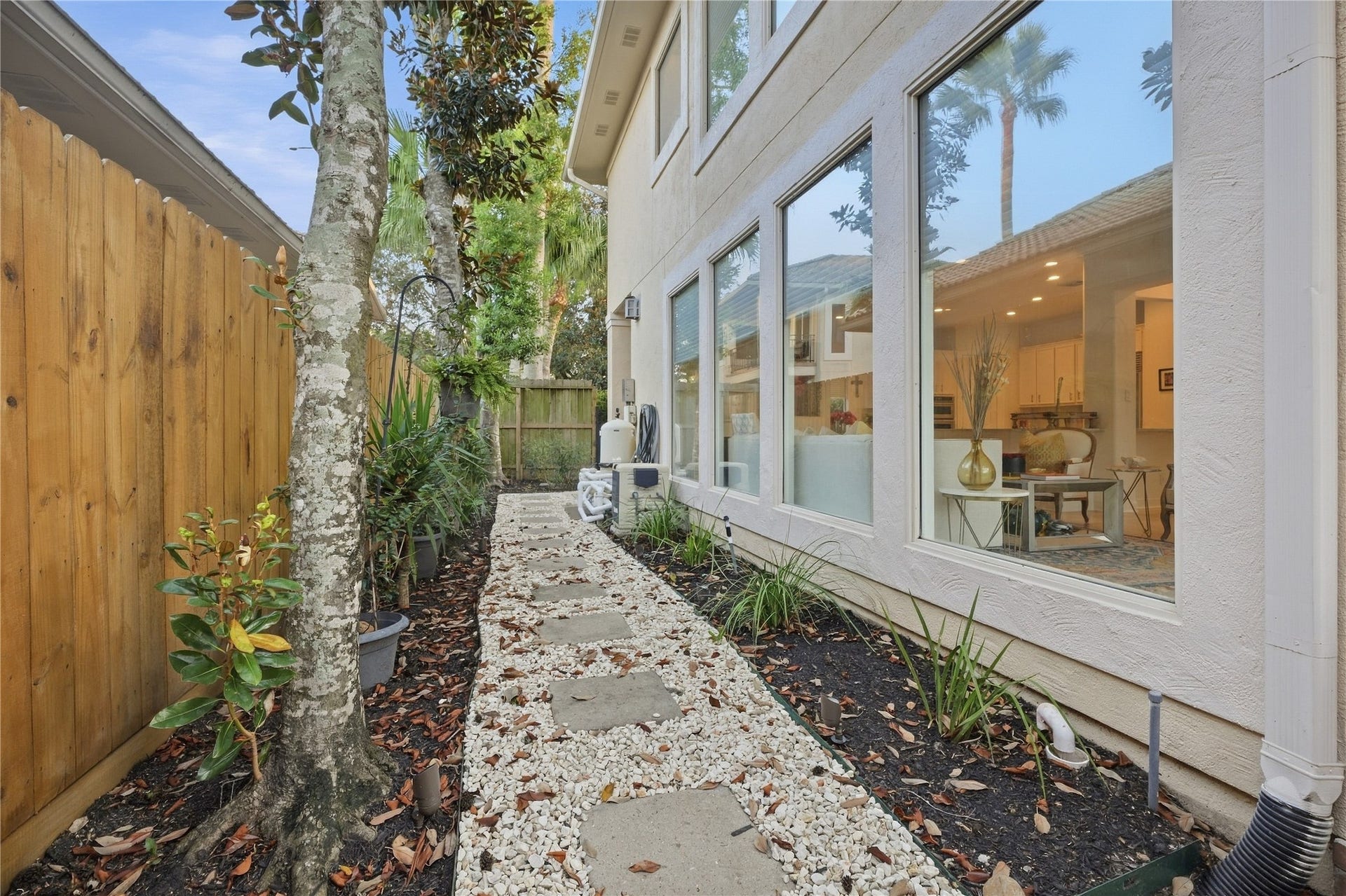 320 Harborside Circle, Kemah, TX 77565 320 Harborside Circle, Kemah, TX 77565
