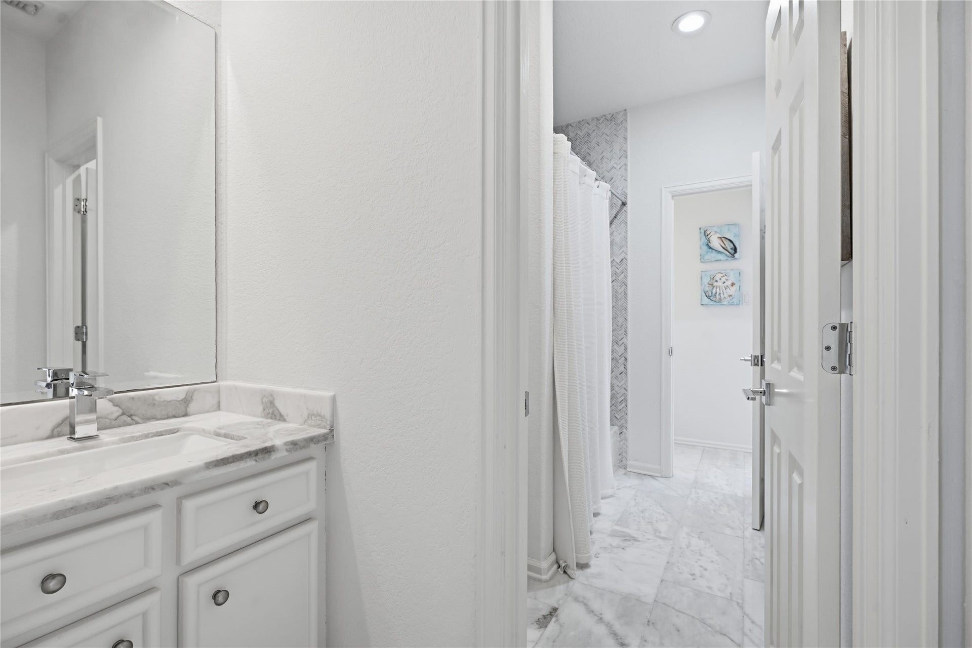 320 Harborside Circle, Kemah, TX 77565 320 Harborside Circle, Kemah, TX 77565