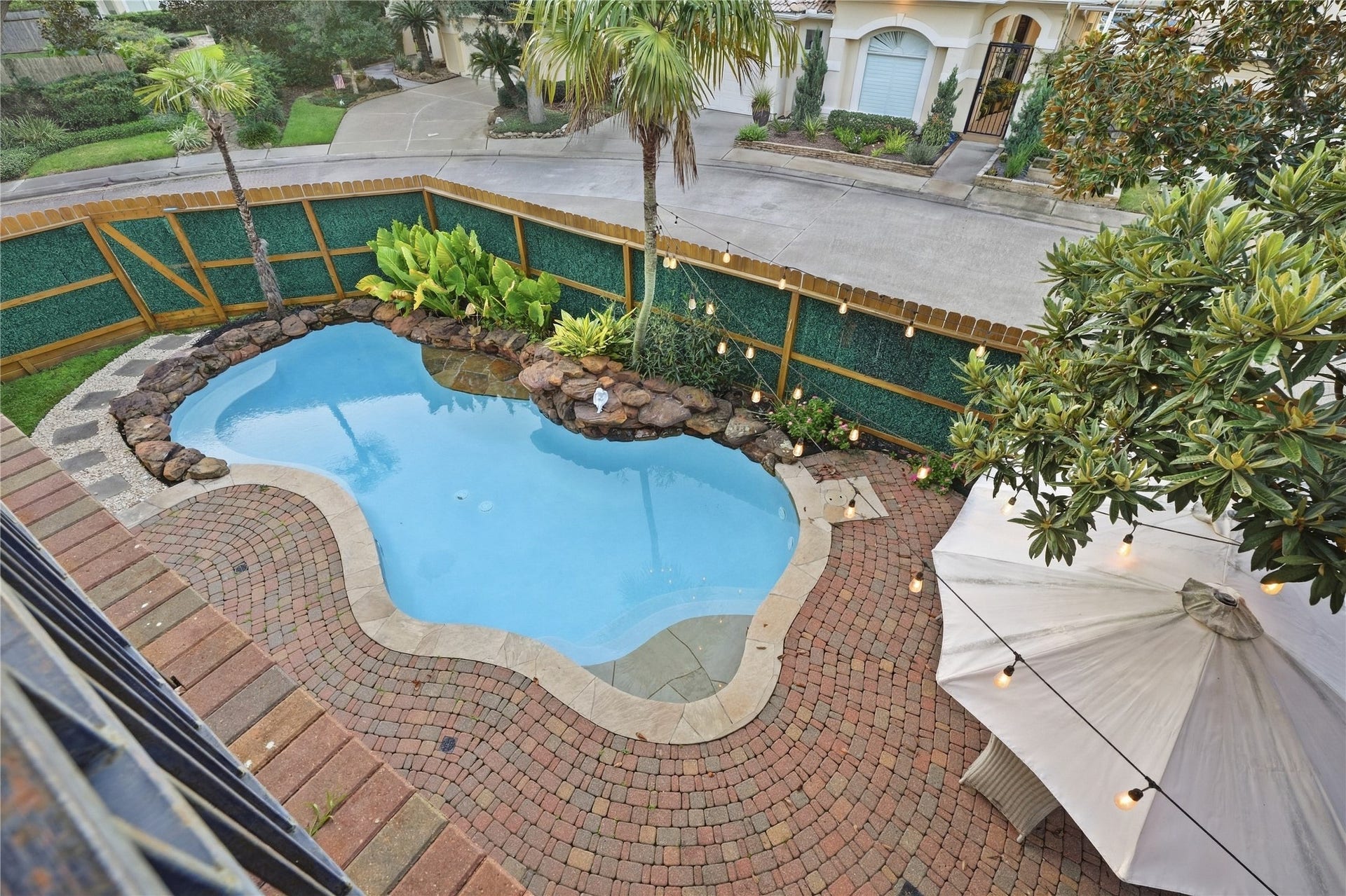 320 Harborside Circle, Kemah, TX 77565 320 Harborside Circle, Kemah, TX 77565
