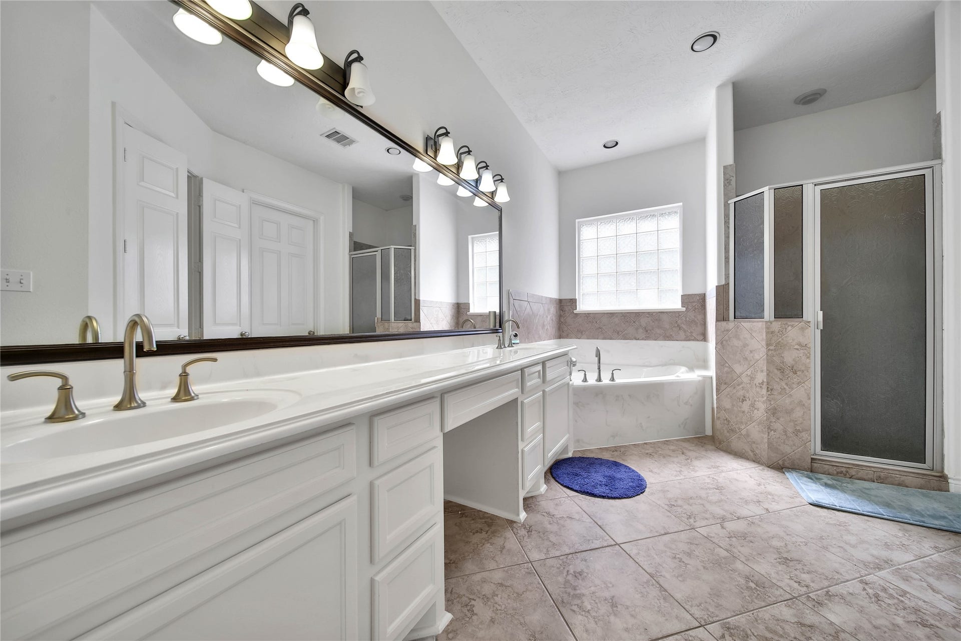 404 Trade Winds Court, Montgomery, TX 77316 404 Trade Winds Court, Montgomery, TX 77316