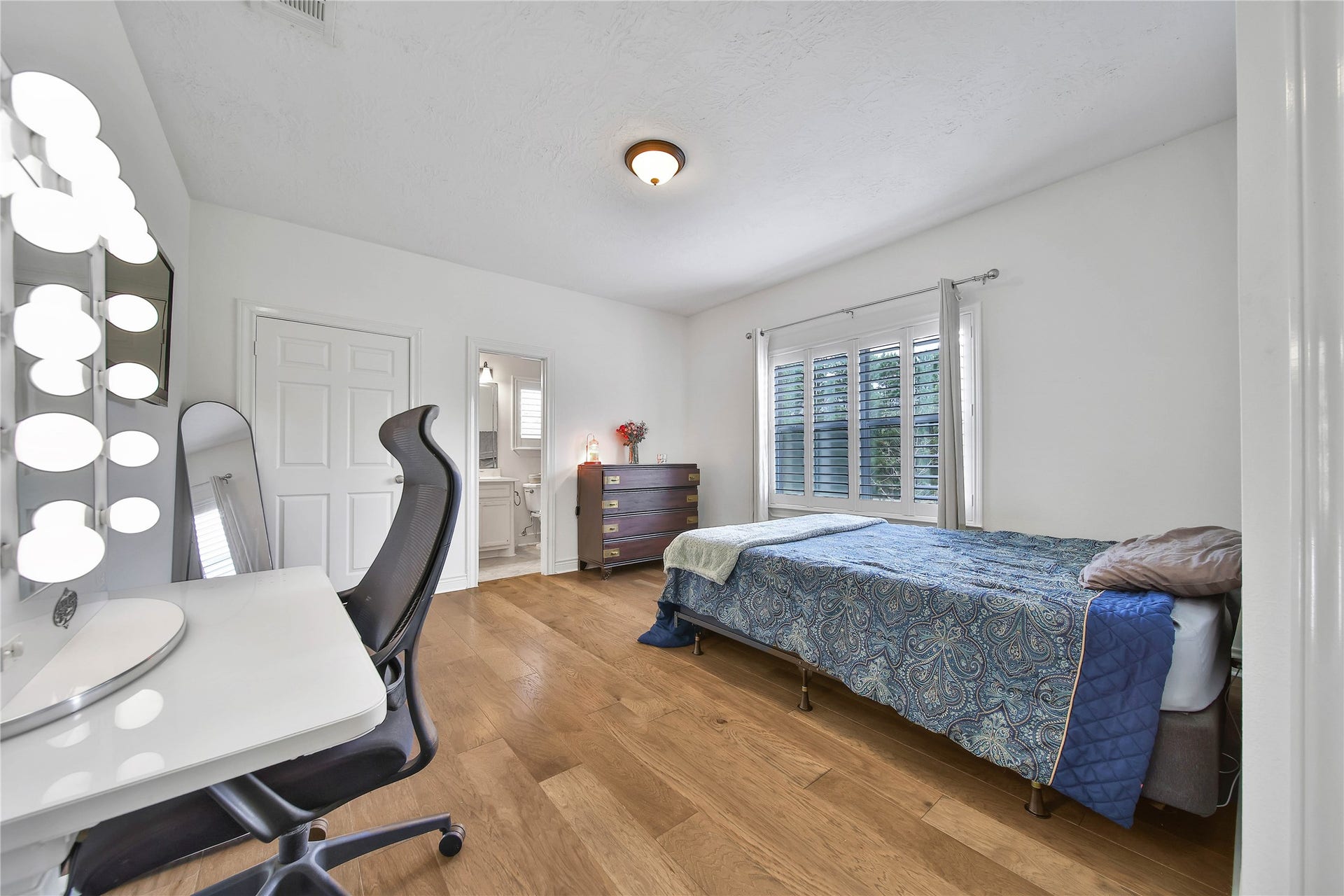 404 Trade Winds Court, Montgomery, TX 77316 404 Trade Winds Court, Montgomery, TX 77316