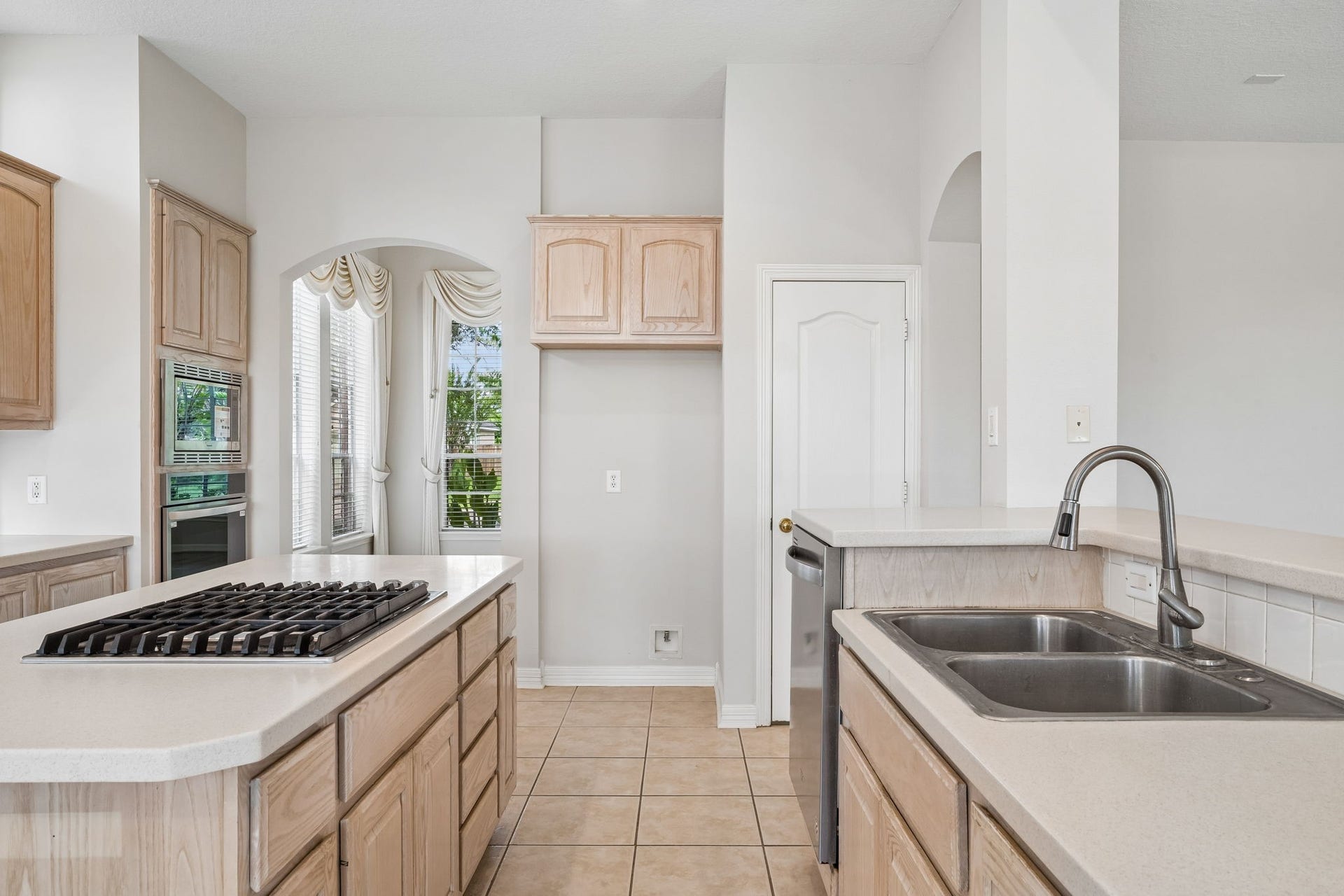 5807 Bayberry Way, Sugar Land, TX 77479 5807 Bayberry Way, Sugar Land, TX 77479