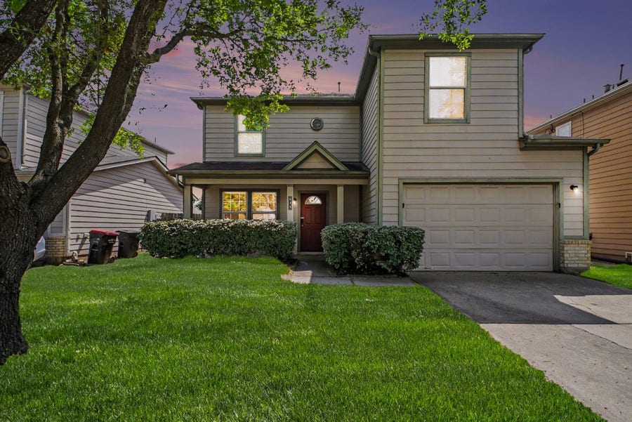 Property photo for 835 N Grand Plains Drive, Houston, TX