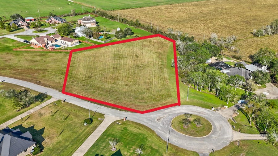 Property photo for 4918 Brazos Lakes Drive, Richmond, TX