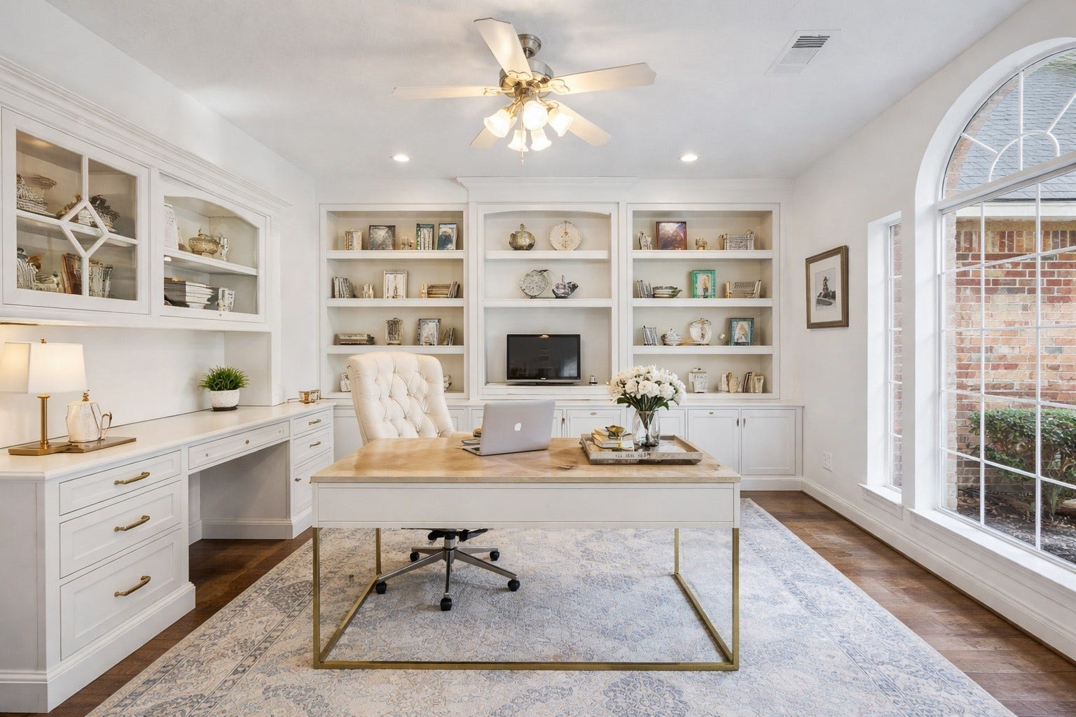 27223 Blue Cedar Lane, Spring, TX 77386 This image has been virtually staged and digitally upgraded to help visualize the rooms potential.