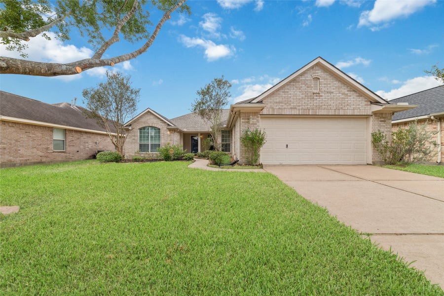 Property photo for 21318 Timber Pines Drive, Spring, TX