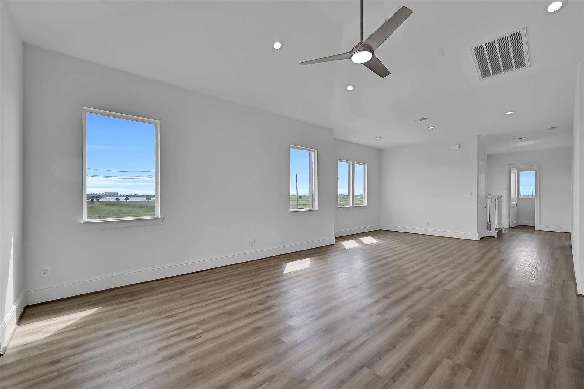 1627 Bay Pointe Drive, Galveston, TX 77554 1627 Bay Pointe Drive, Galveston, TX 77554