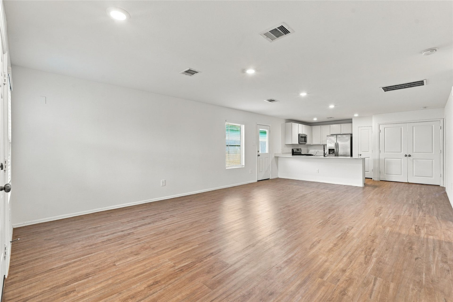 967 Oak Mist Lane, Magnolia, TX 77354 967 Oak Mist Lane, Magnolia, TX 77354