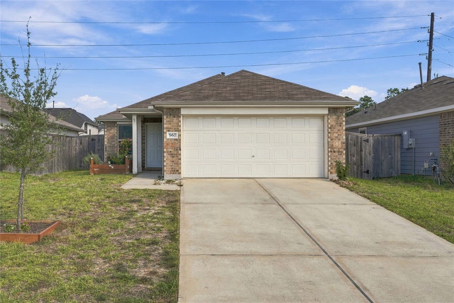 Property photo for 967 Oak Mist Lane, Magnolia, TX