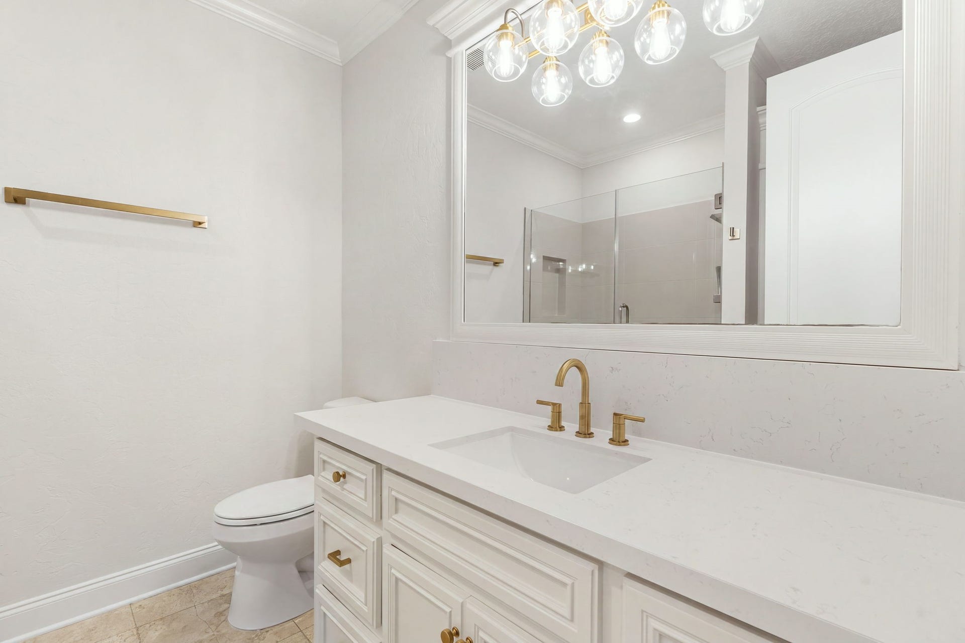 98 W Ambassador Bend, The Woodlands, TX 77382 98 W Ambassador Bend, The Woodlands, TX 77382