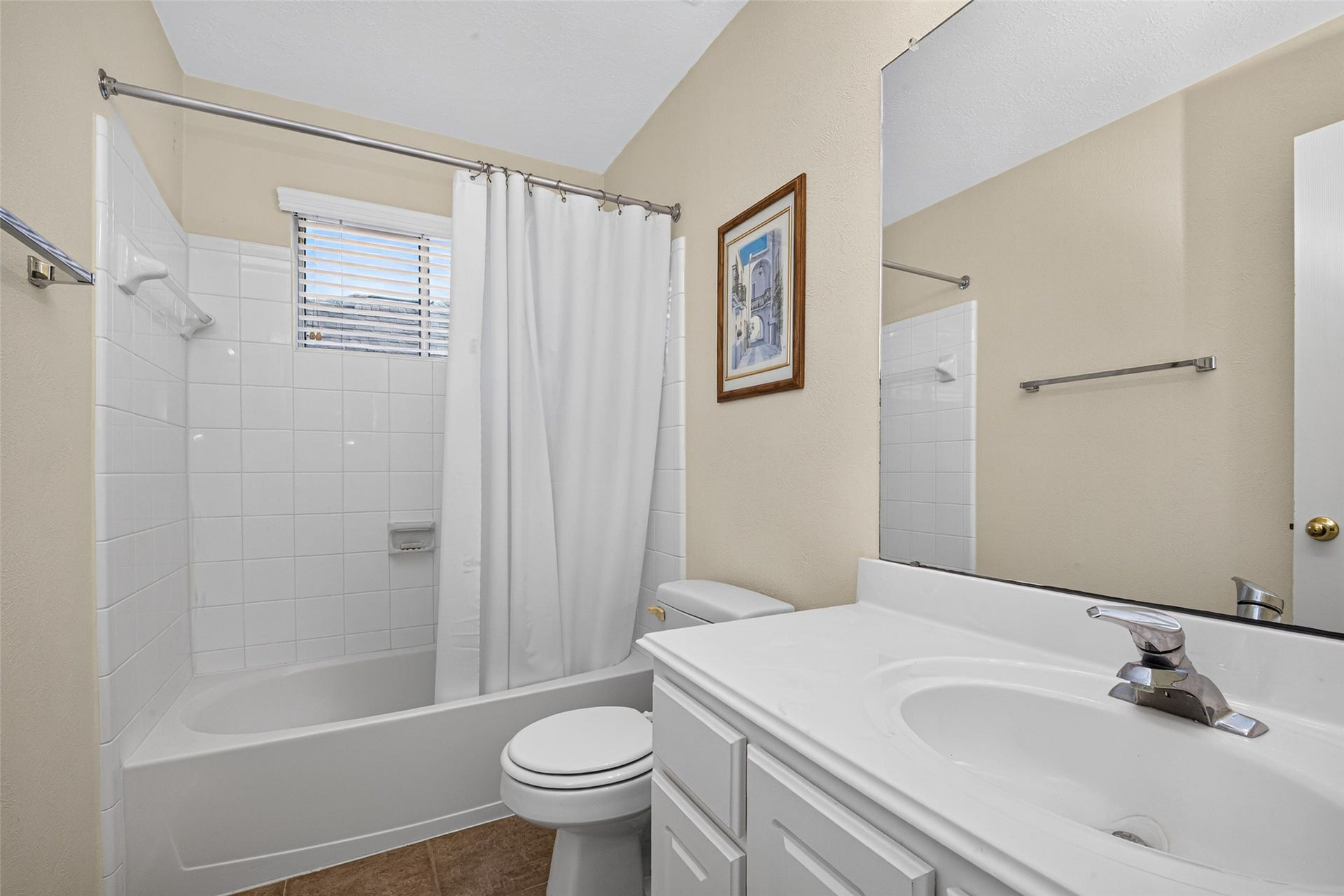18 Valley Oaks Circle, The Woodlands, TX 77382 18 Valley Oaks Circle, The Woodlands, TX 77382
