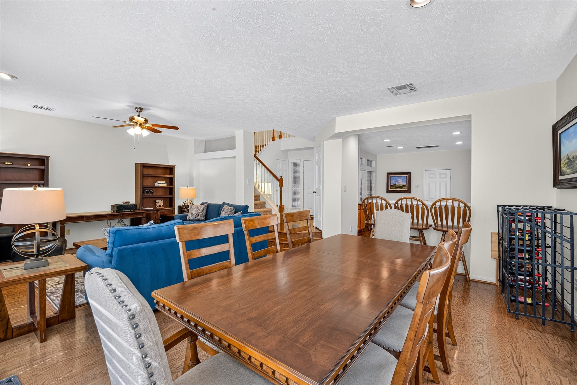18 Valley Oaks Circle, The Woodlands, TX 77382 18 Valley Oaks Circle, The Woodlands, TX 77382