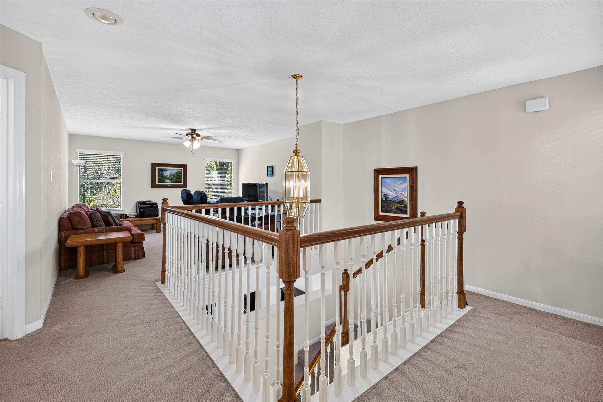 18 Valley Oaks Circle, The Woodlands, TX 77382 18 Valley Oaks Circle, The Woodlands, TX 77382