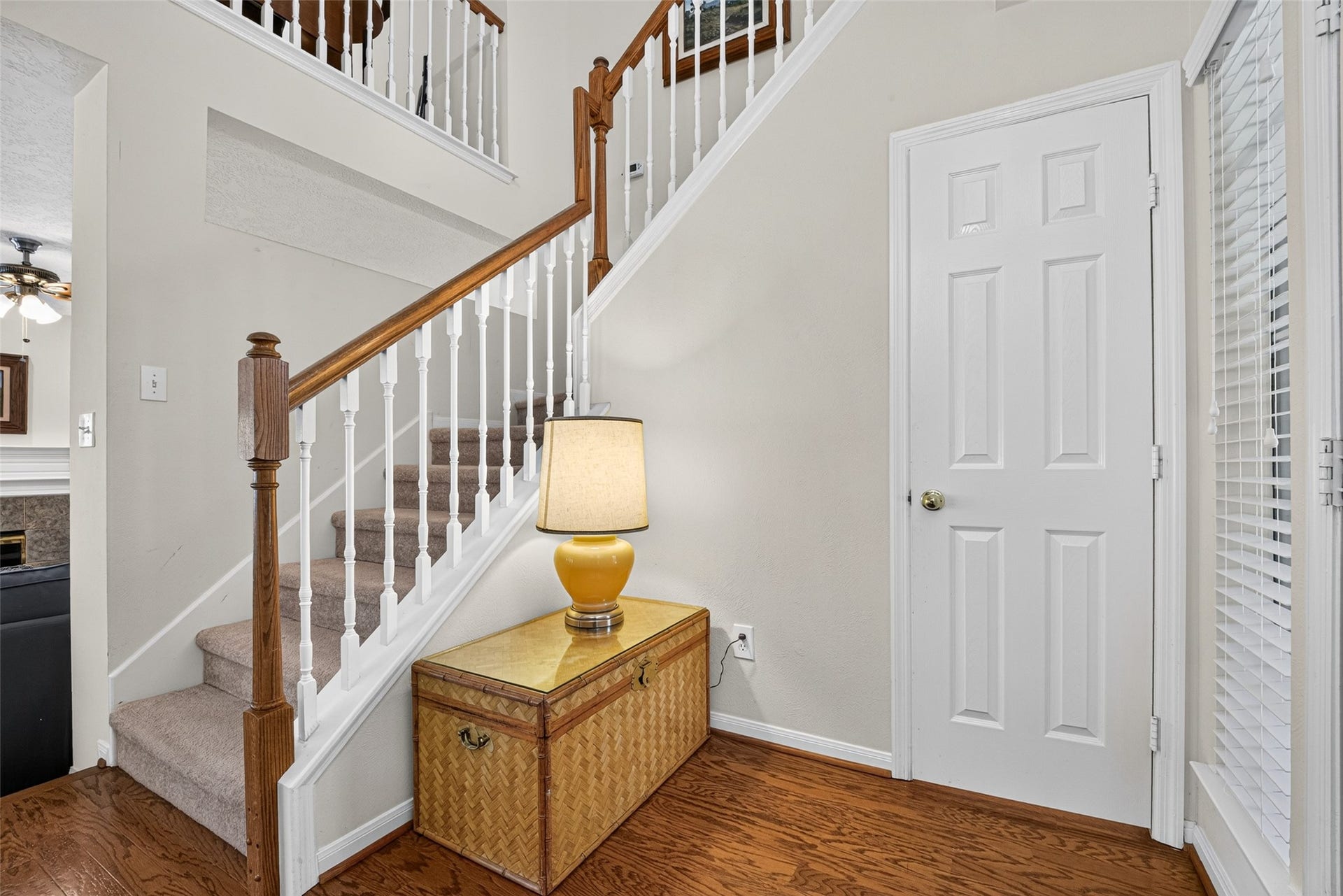 18 Valley Oaks Circle, The Woodlands, TX 77382 18 Valley Oaks Circle, The Woodlands, TX 77382