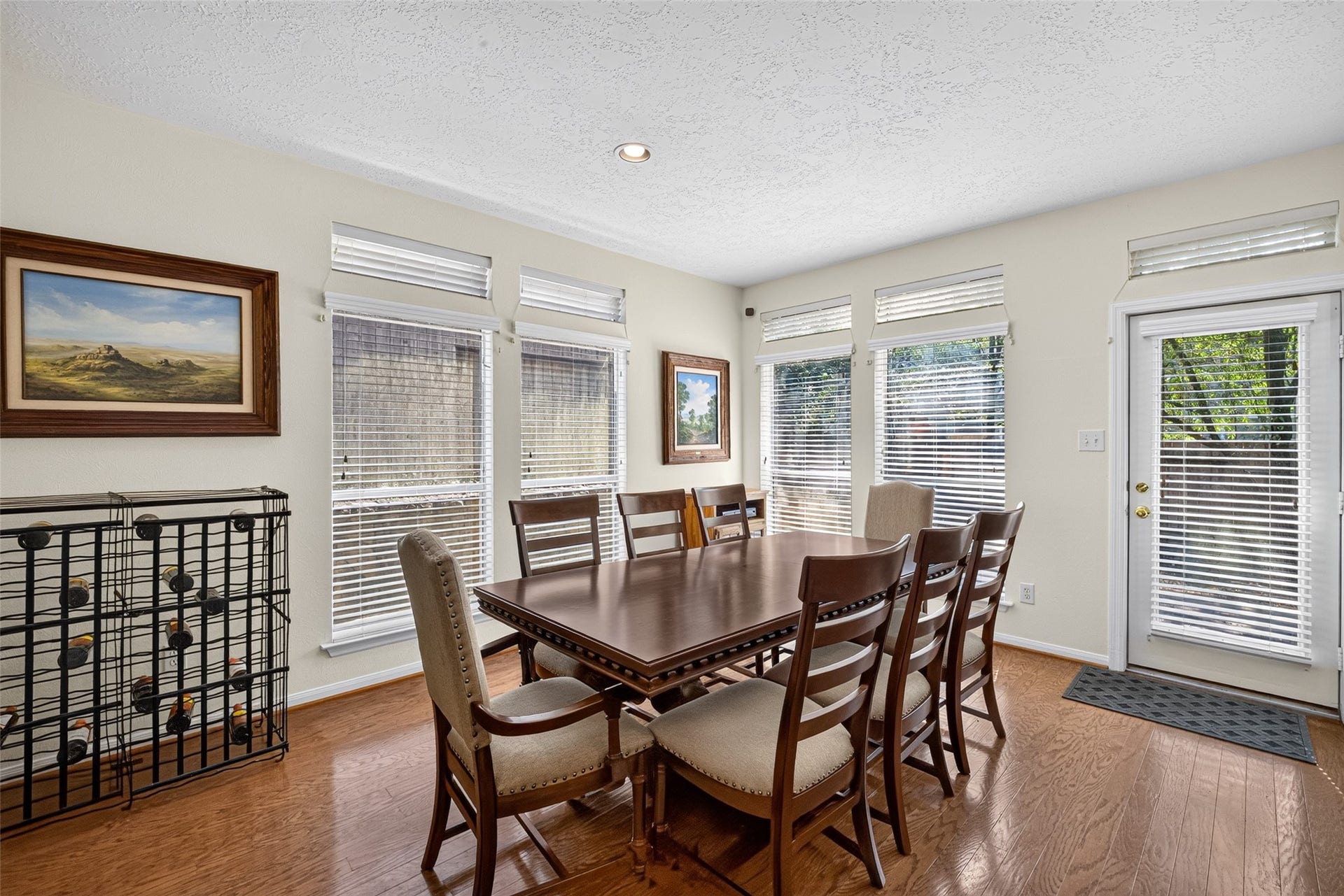 18 Valley Oaks Circle, The Woodlands, TX 77382 18 Valley Oaks Circle, The Woodlands, TX 77382