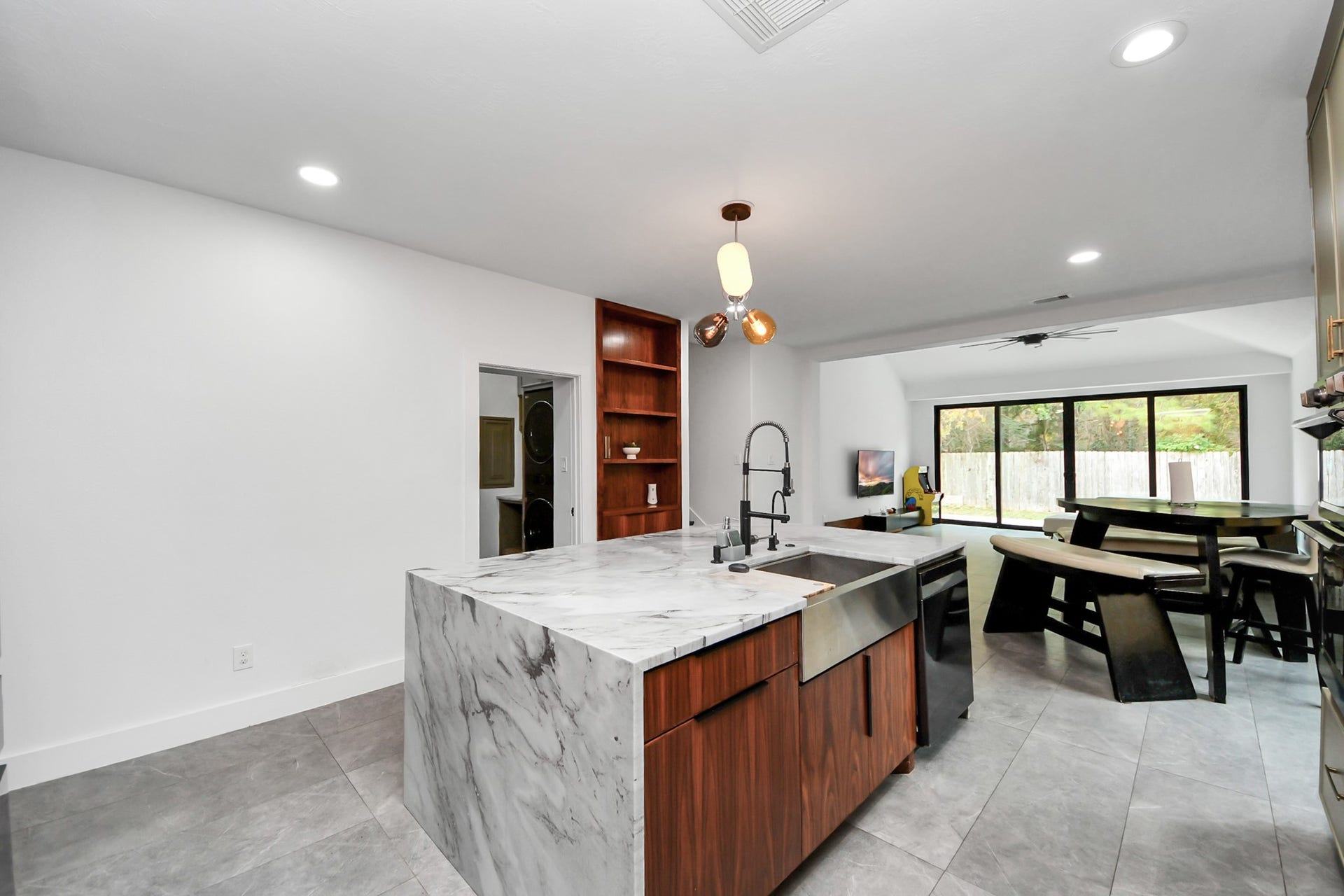 3423 Wooded Trail, Baytown, TX 77521 Kitchen