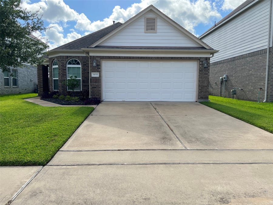 Property photo for 14834 Waverly Hill Lane, Cypress, TX
