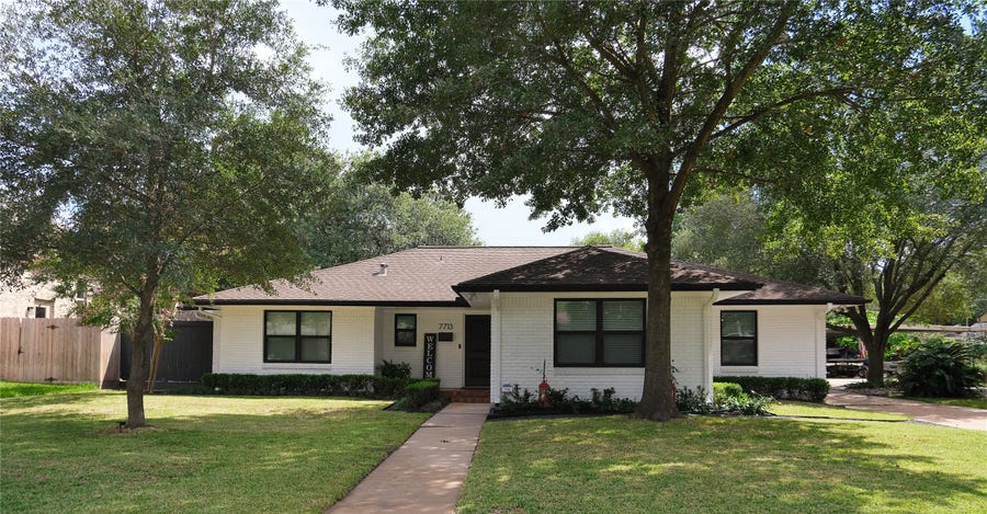 Property photo for 7713 Valley View Lane, Houston, TX