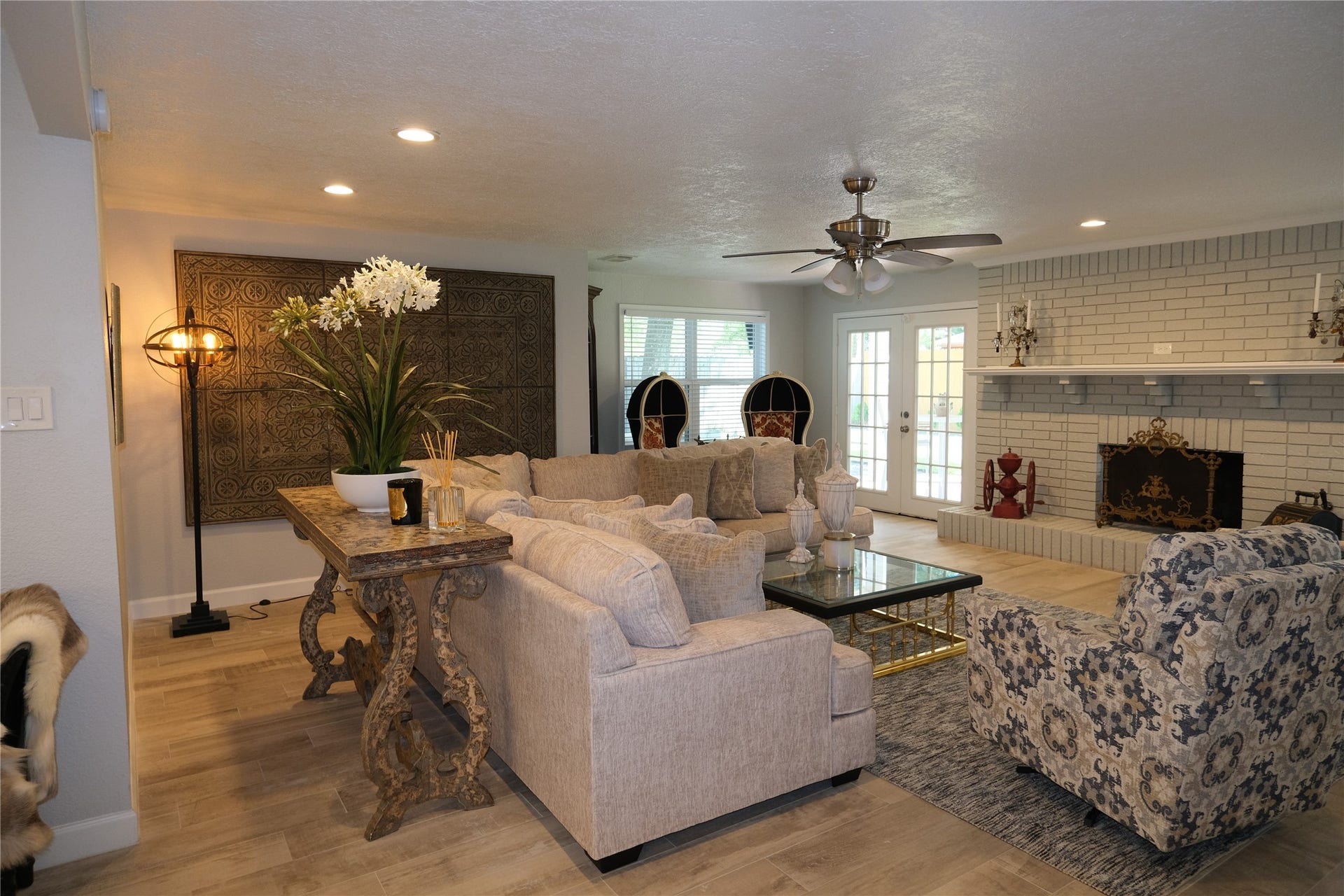 7713 Valley View Lane, Houston, TX 77074