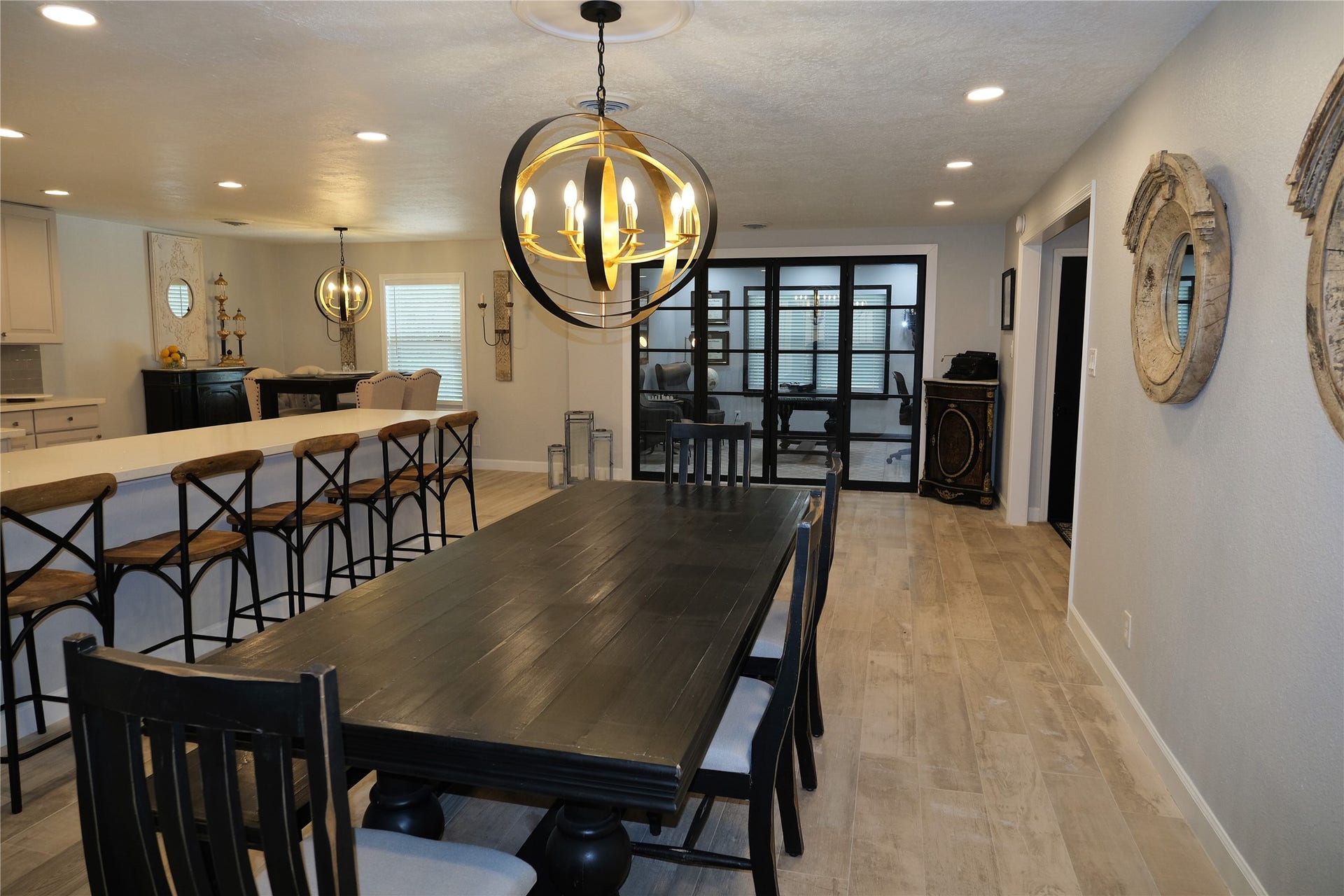 7713 Valley View Lane, Houston, TX 77074