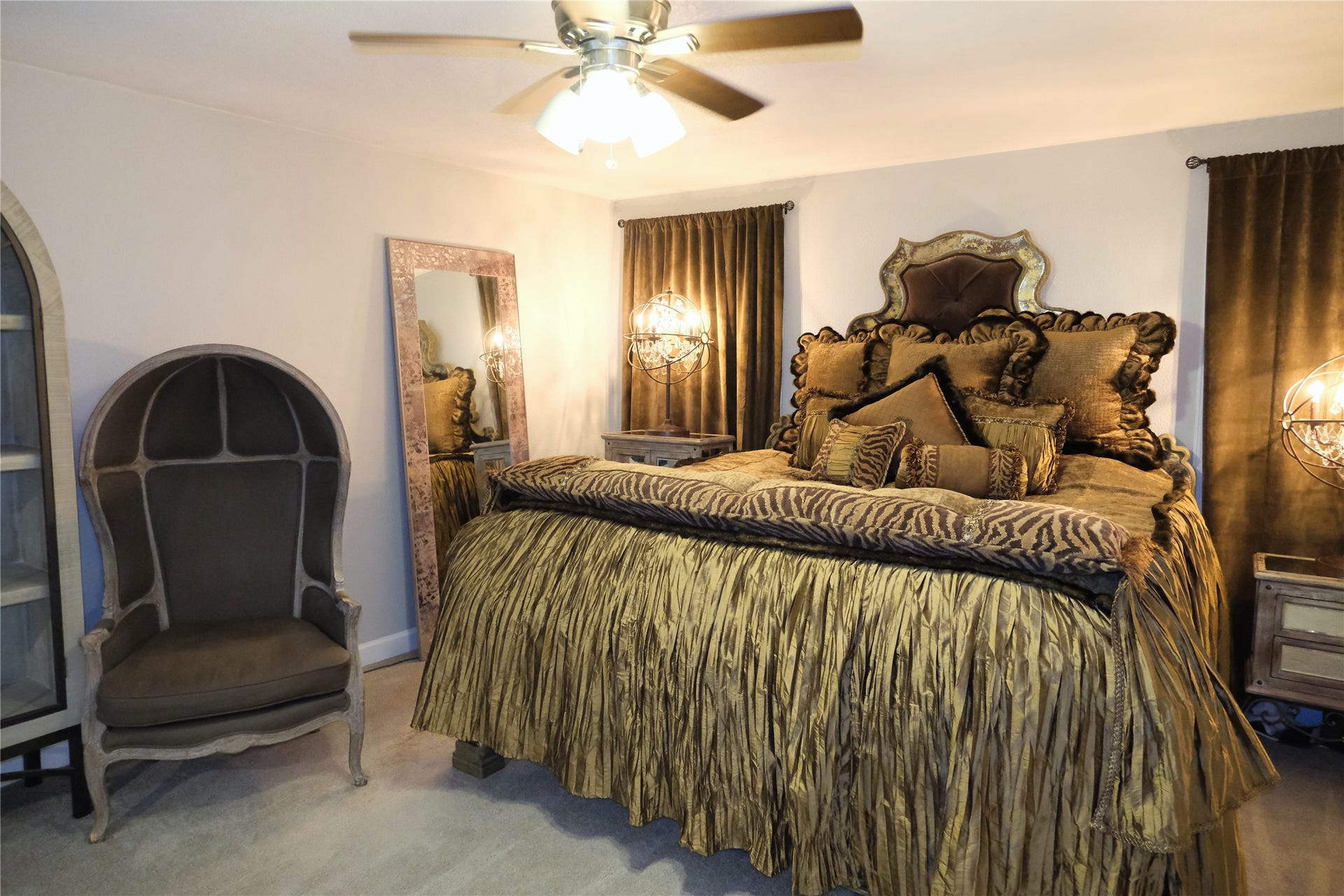 7713 Valley View Lane, Houston, TX 77074