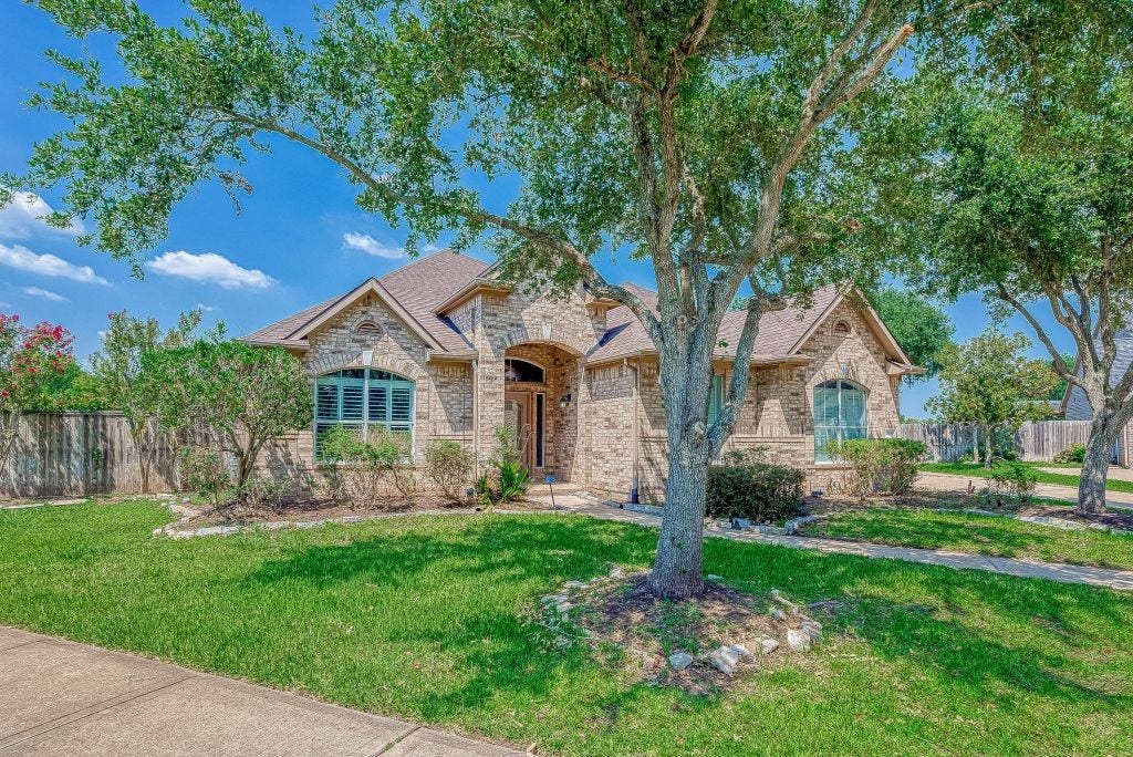 13403 Lakemeade Court, Sugar Land, TX 77498 13403 Lakemeade Court, Sugar Land, TX 77498