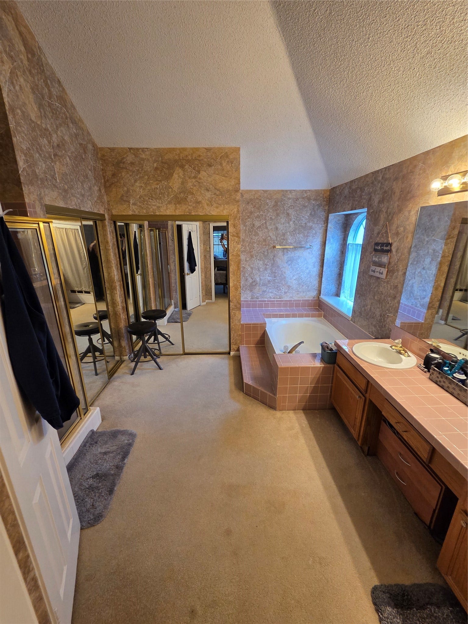 3909 Regency Drive, Deer Park, TX 77536 3909 Regency Drive, Deer Park, TX 77536