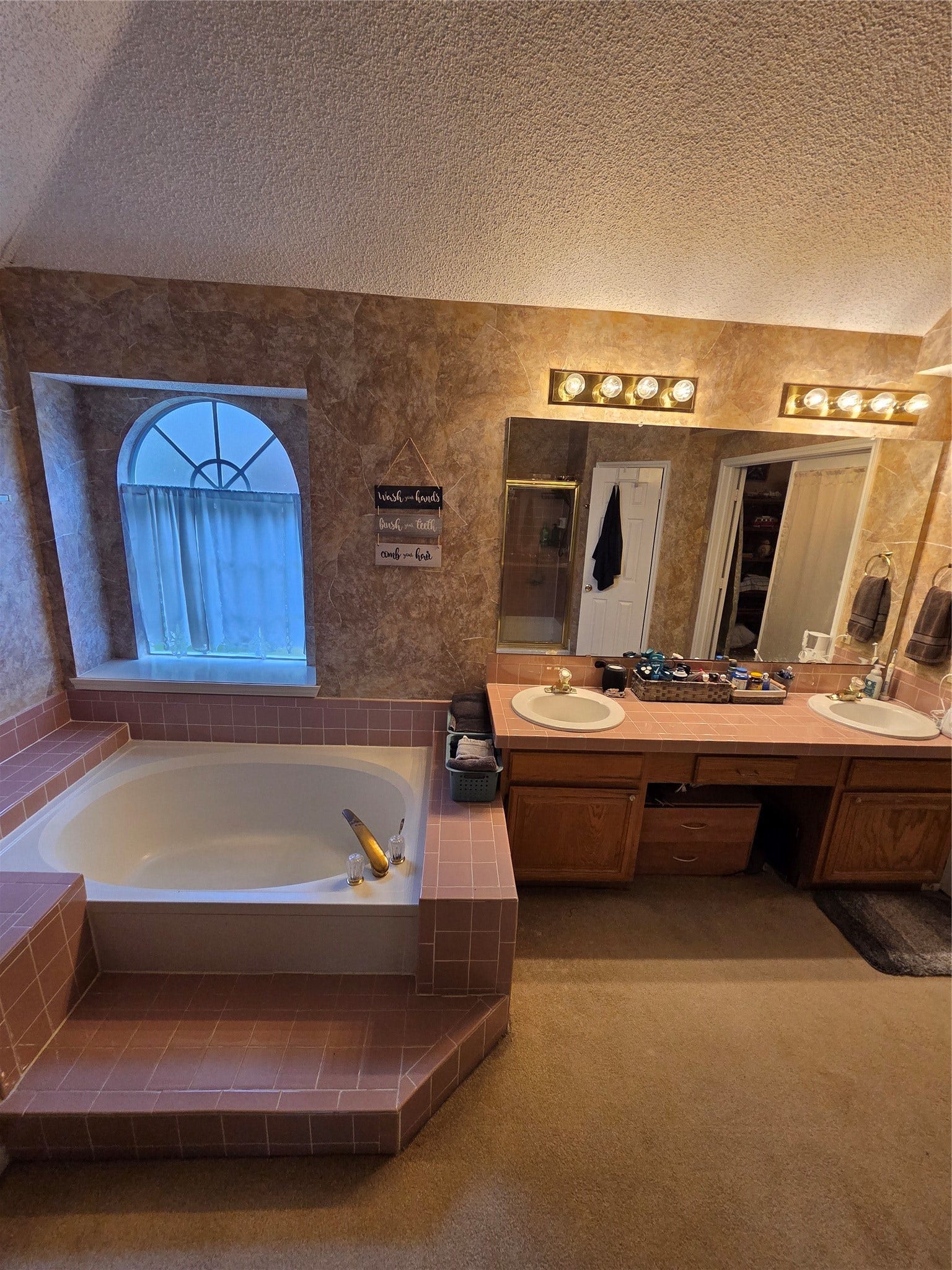 3909 Regency Drive, Deer Park, TX 77536 3909 Regency Drive, Deer Park, TX 77536