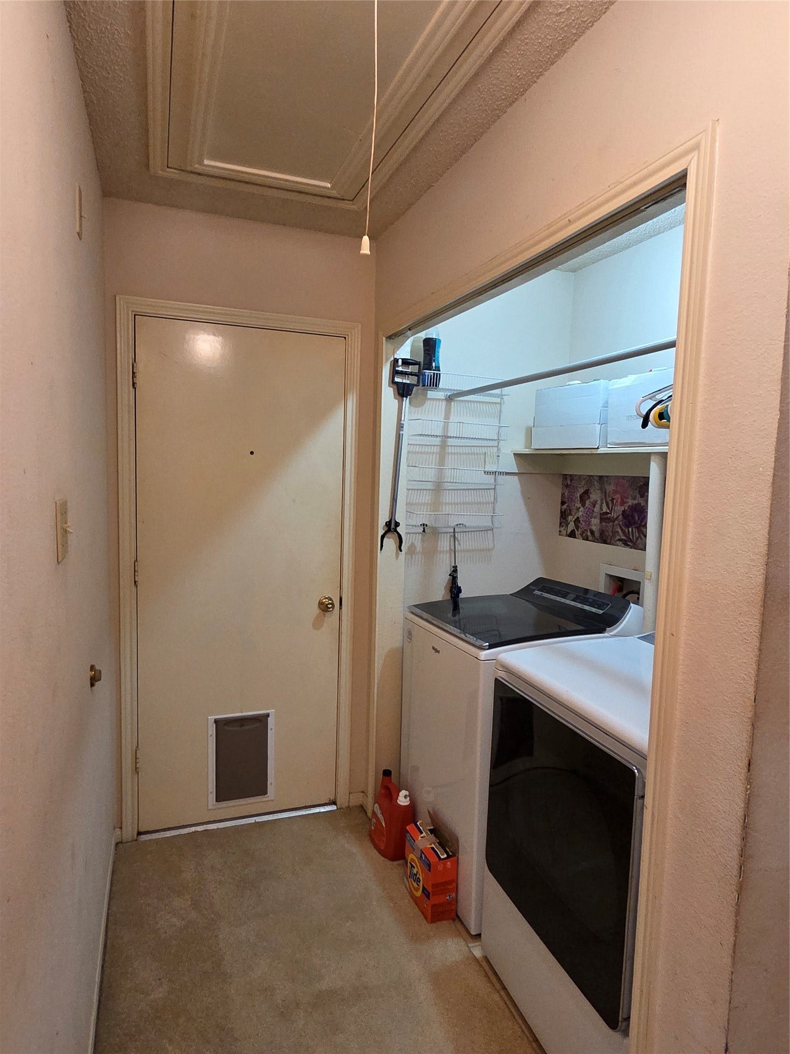 3909 Regency Drive, Deer Park, TX 77536 Laundry area