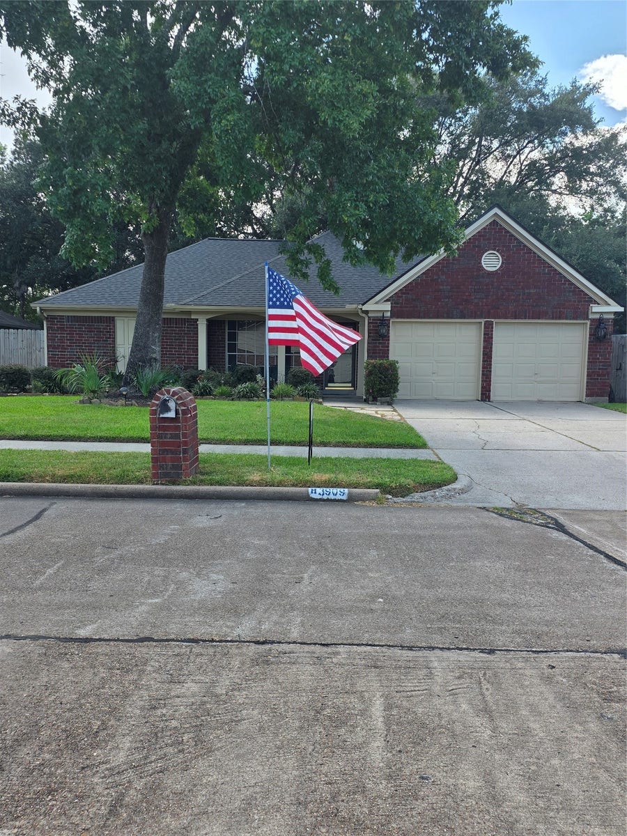 Property photo for 3909 Regency Drive, Deer Park, TX