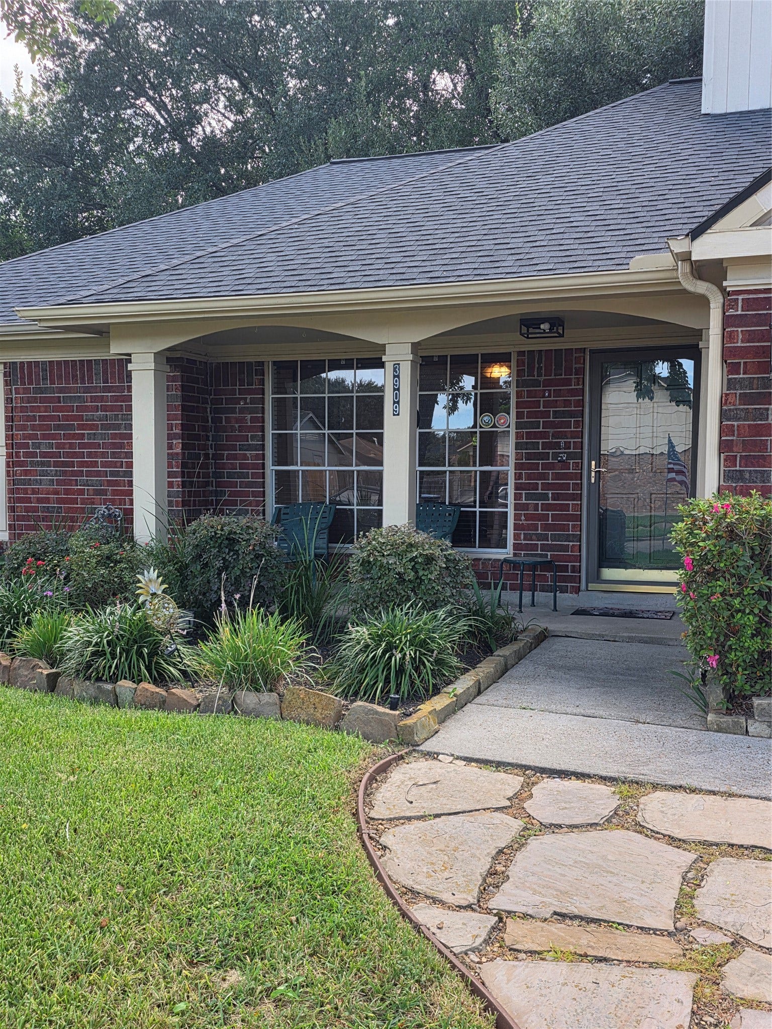 3909 Regency Drive, Deer Park, TX 77536 3909 Regency Drive, Deer Park, TX 77536