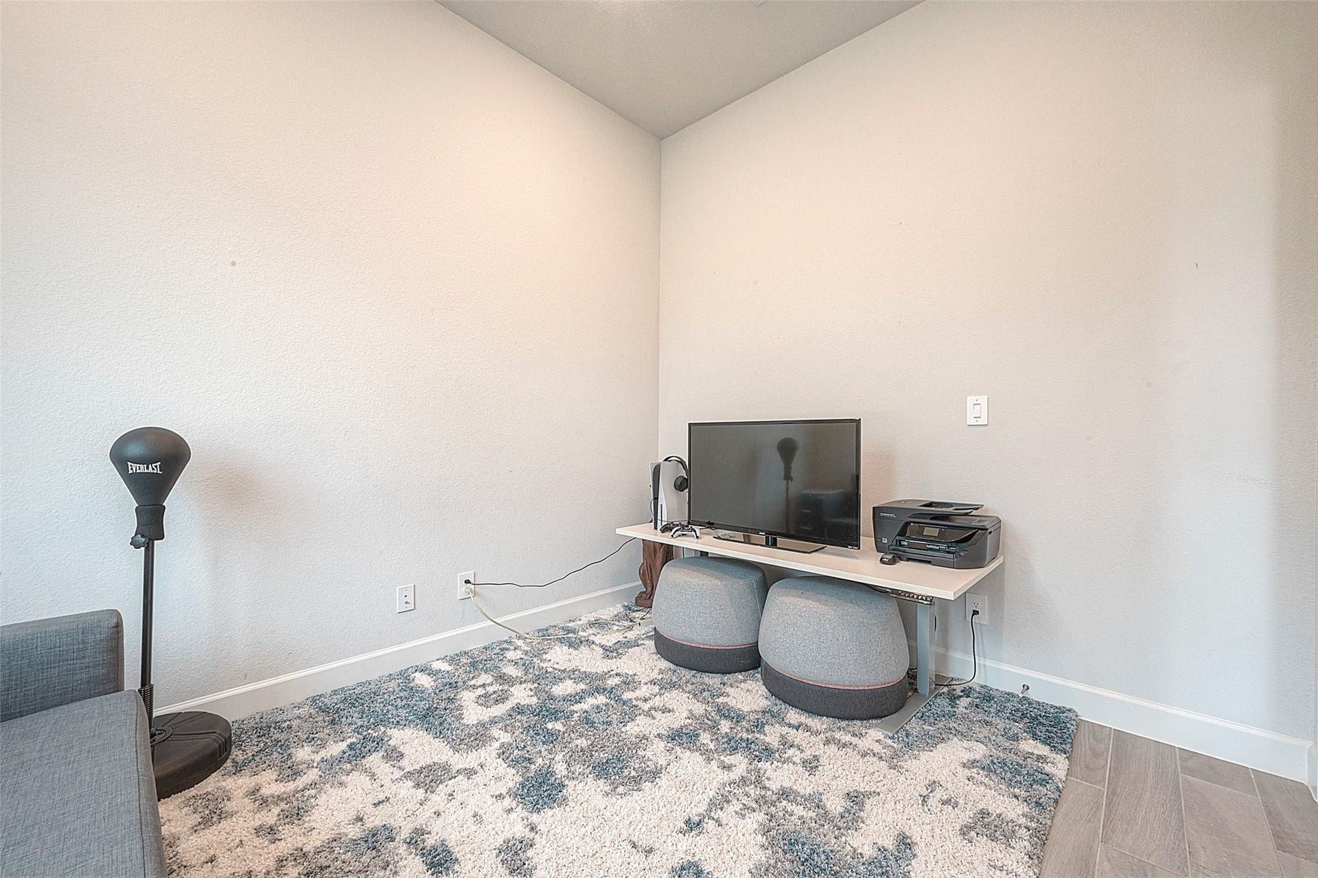29042 Hauter Way, Fulshear, TX 77441 Private home office or study